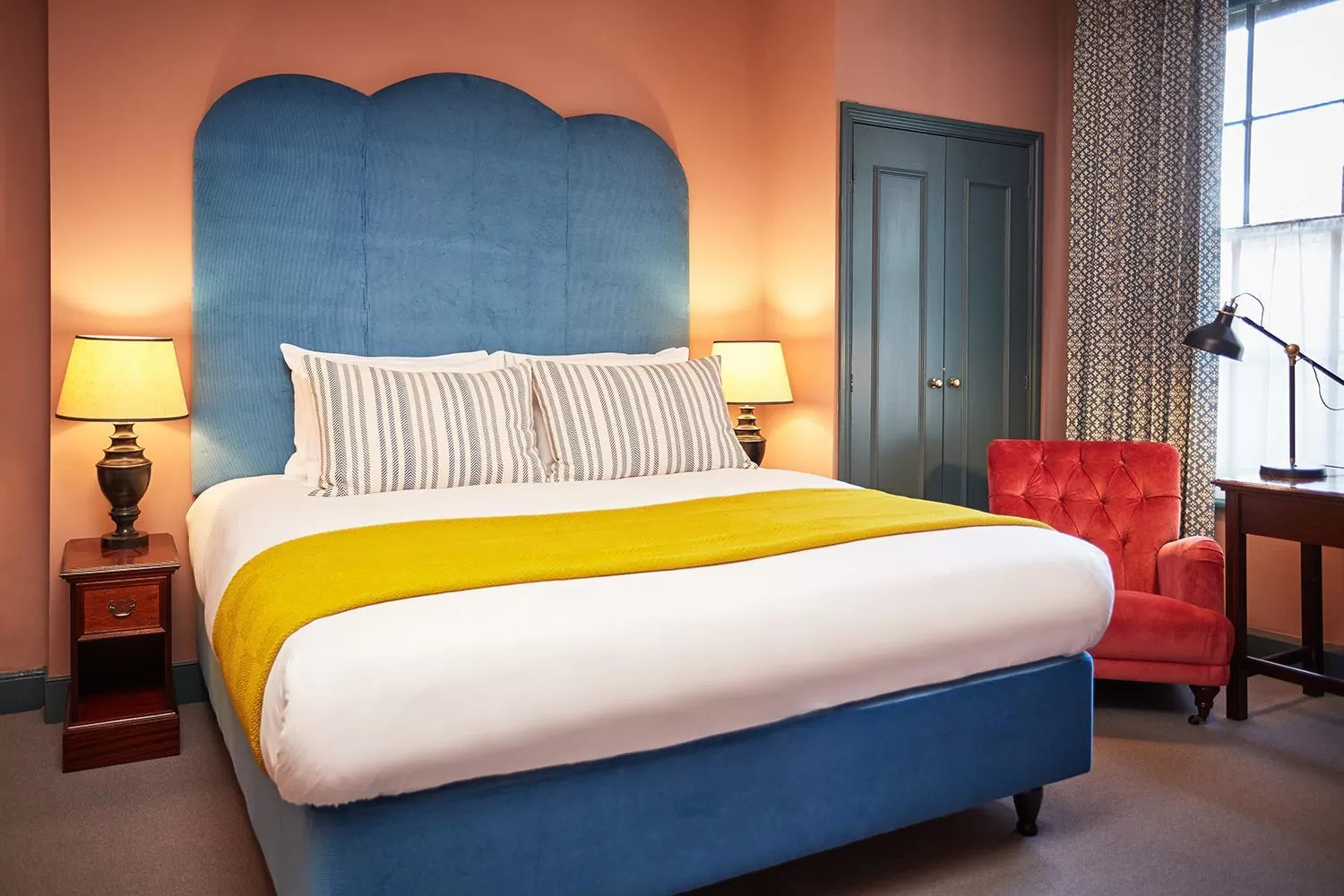 Bed in The Green Dragon Hotel