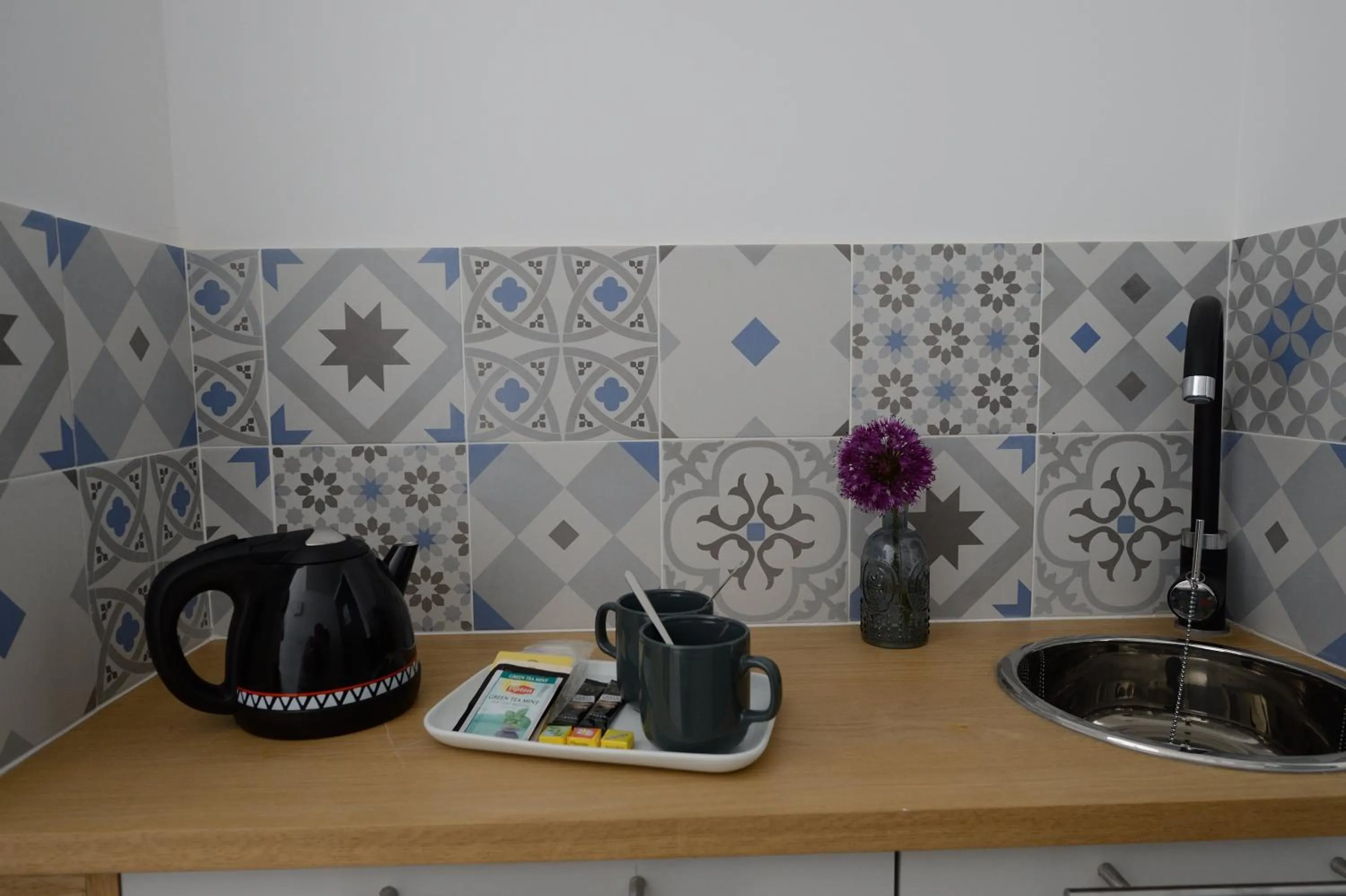 Coffee/tea facilities in Hotel Terre Neuve