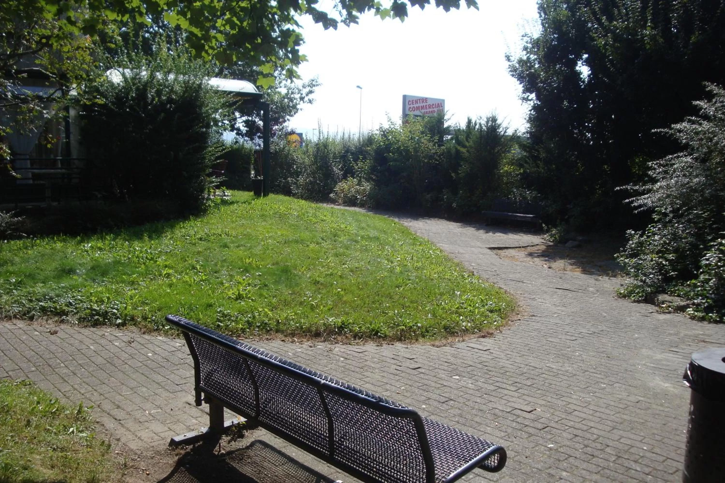 Garden in Hôtel du Grand-Pré