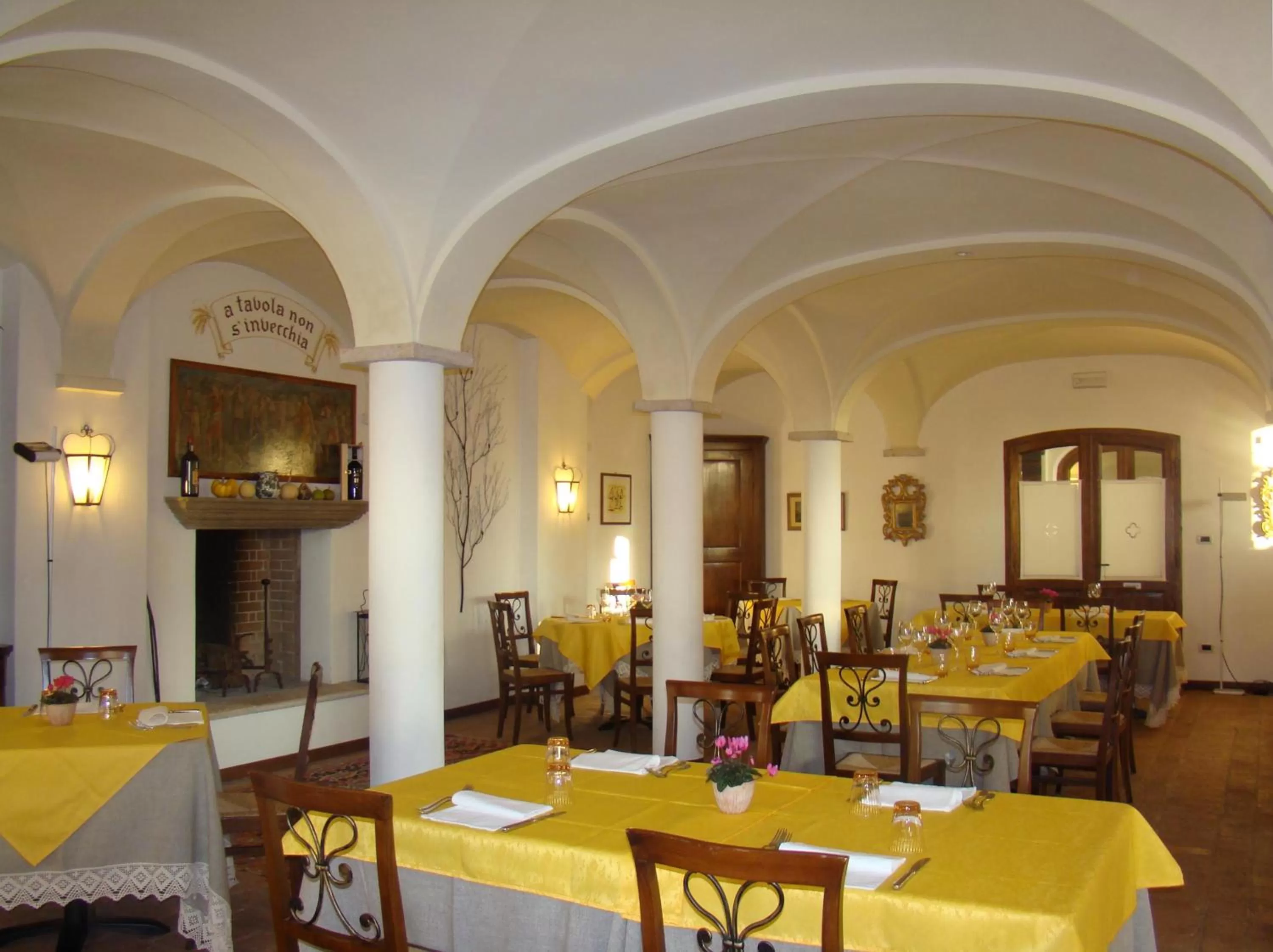 Dining area in Villa Schiavi