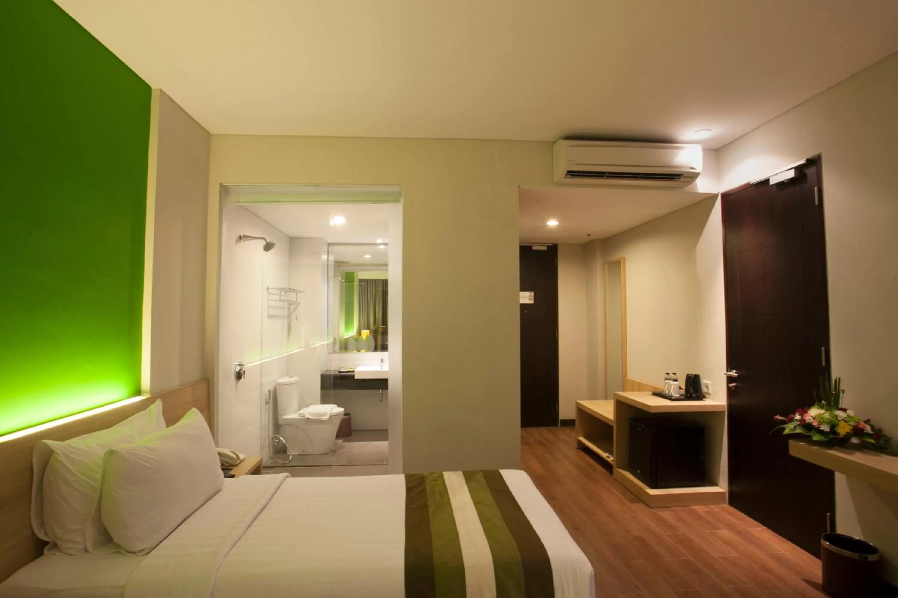 TV and multimedia, Bed in Grand Whiz Hotel Nusa Dua Bali