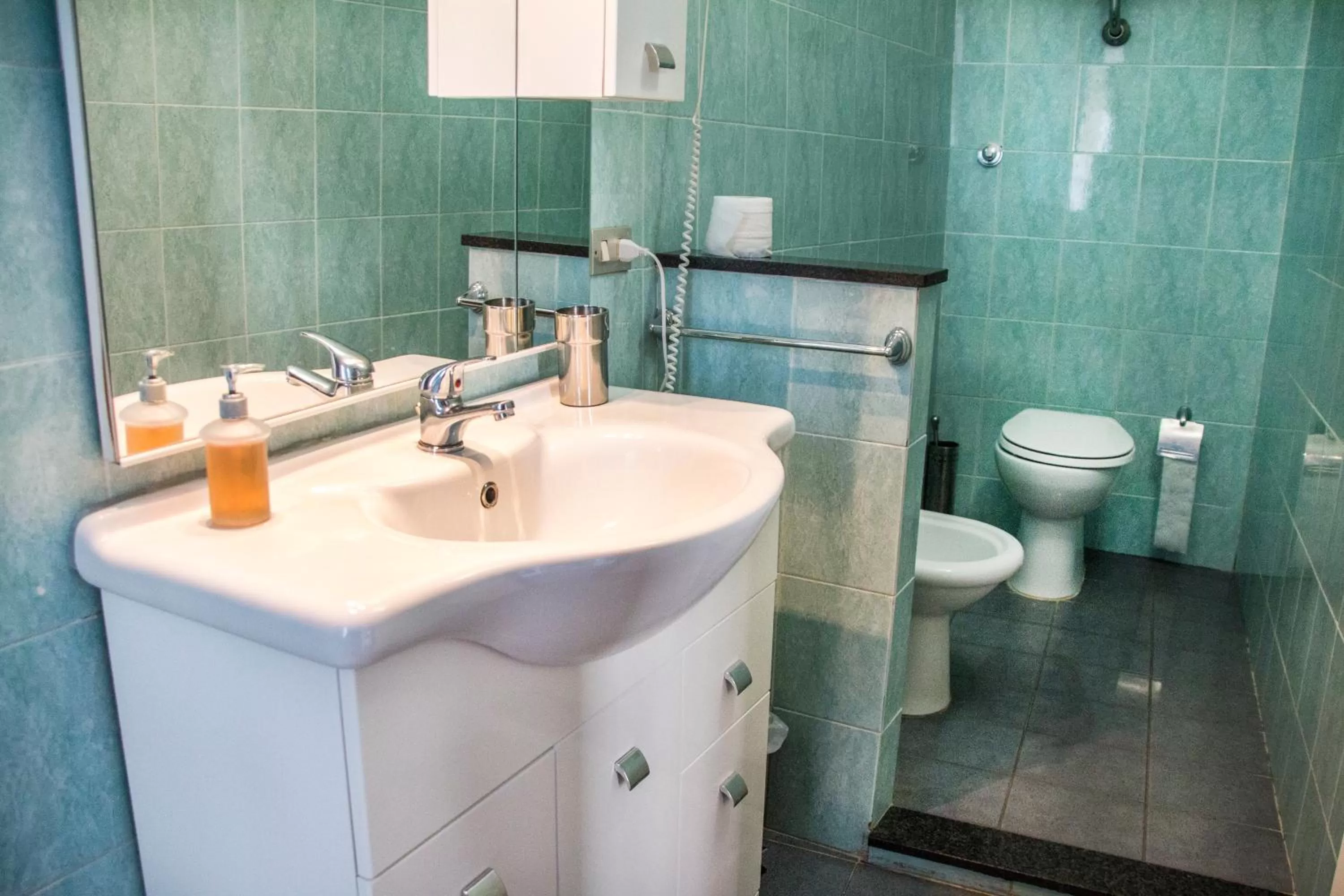 Bathroom in B&B Carbonara Napoli