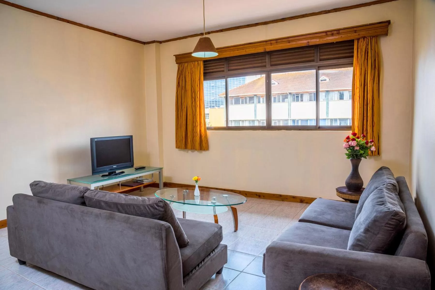 Living room in Speke Hotel 1996 Ltd