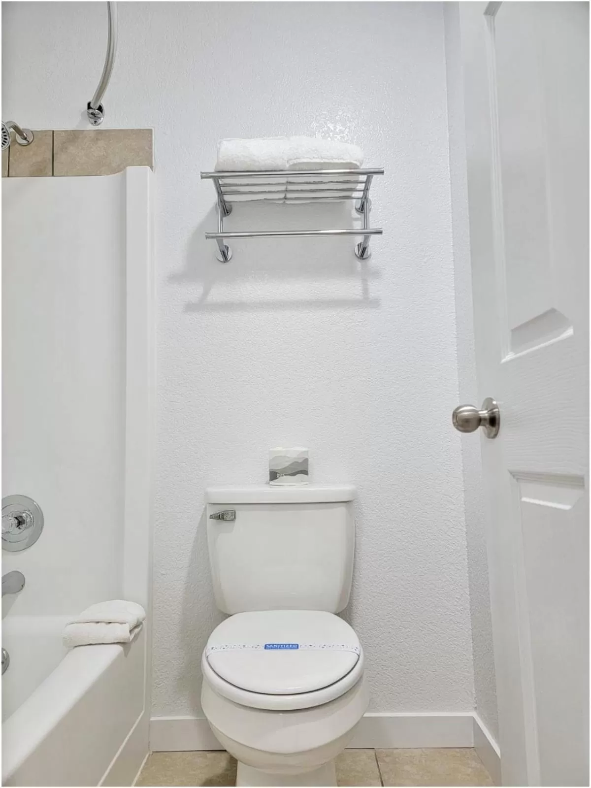 Bathroom in Buckley Inn