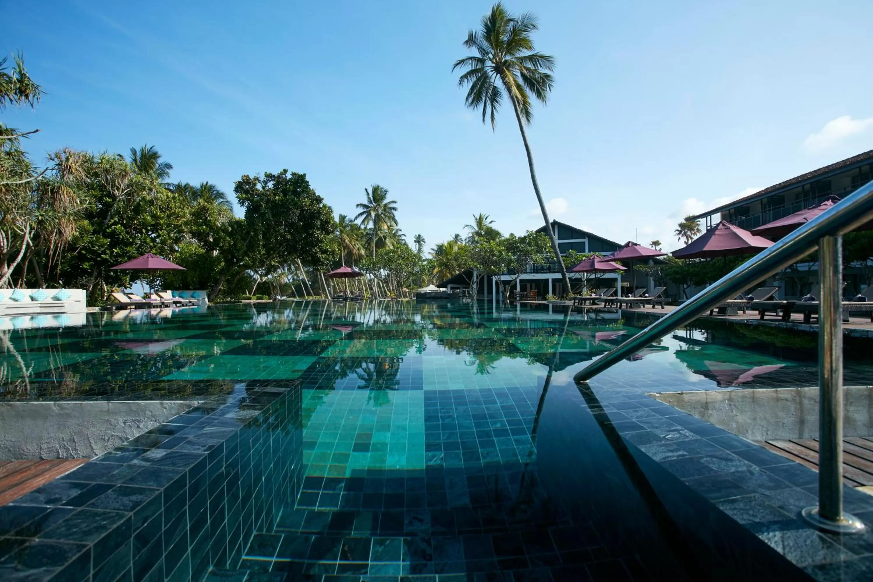 Swimming pool in Thaala Bentota