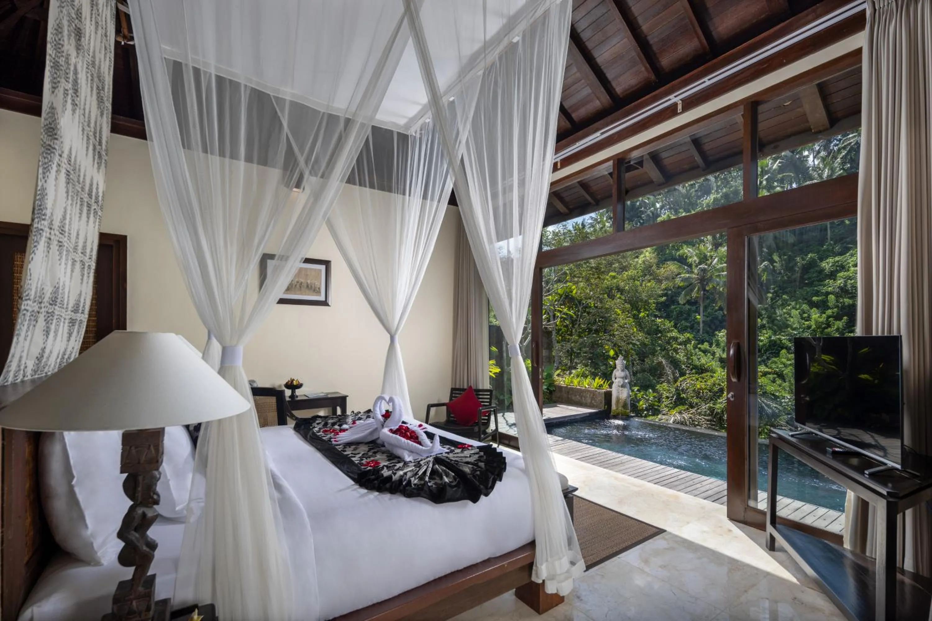 Bedroom, Bed in The Kayon Valley Resort