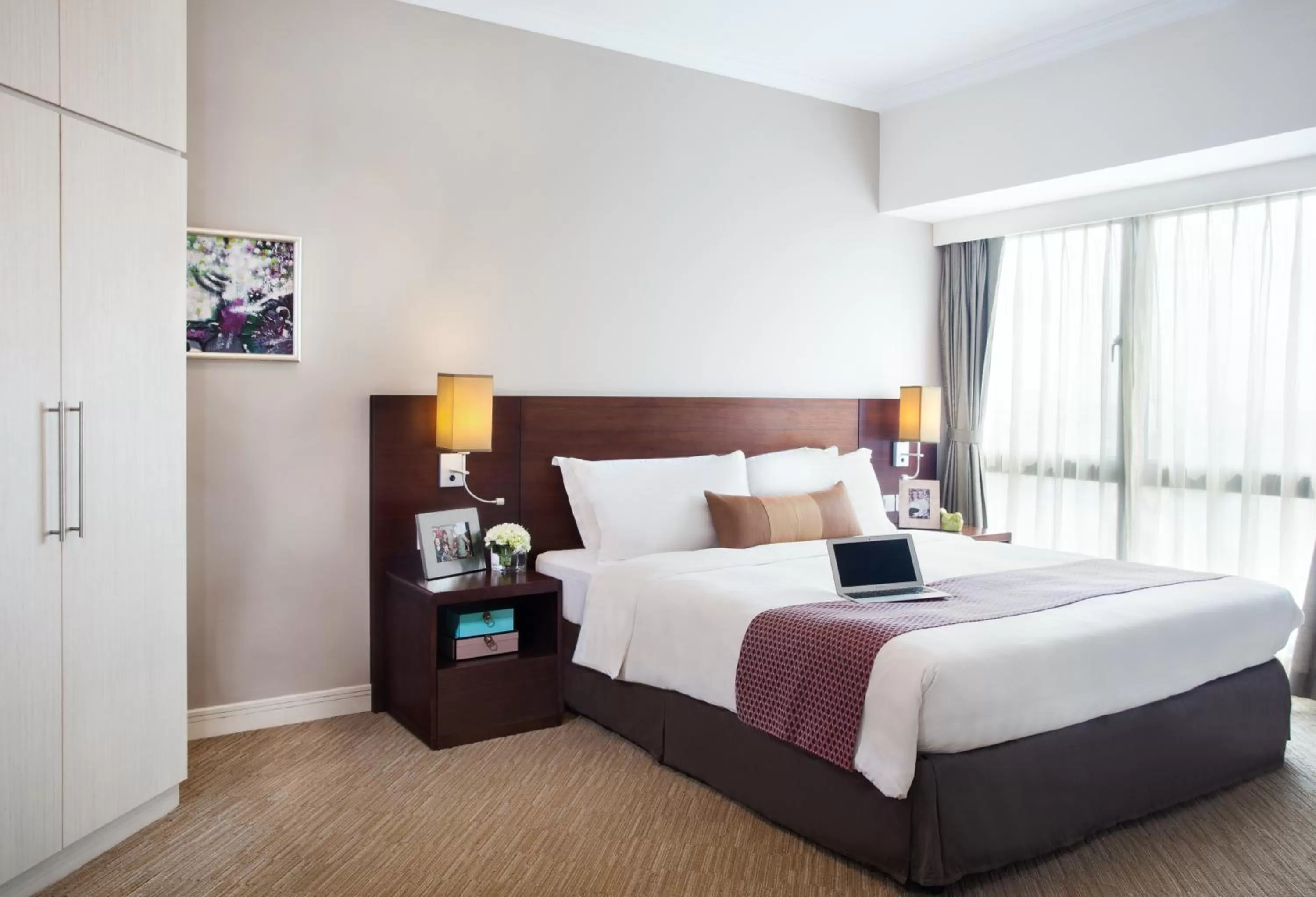 Deluxe One-Bedroom Apartment in Somerset Grand Hanoi