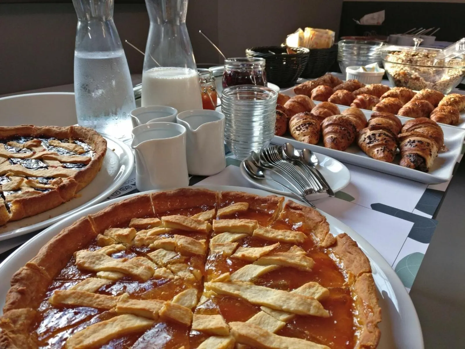 Restaurant/places to eat in Babila Hostel & Bistrot