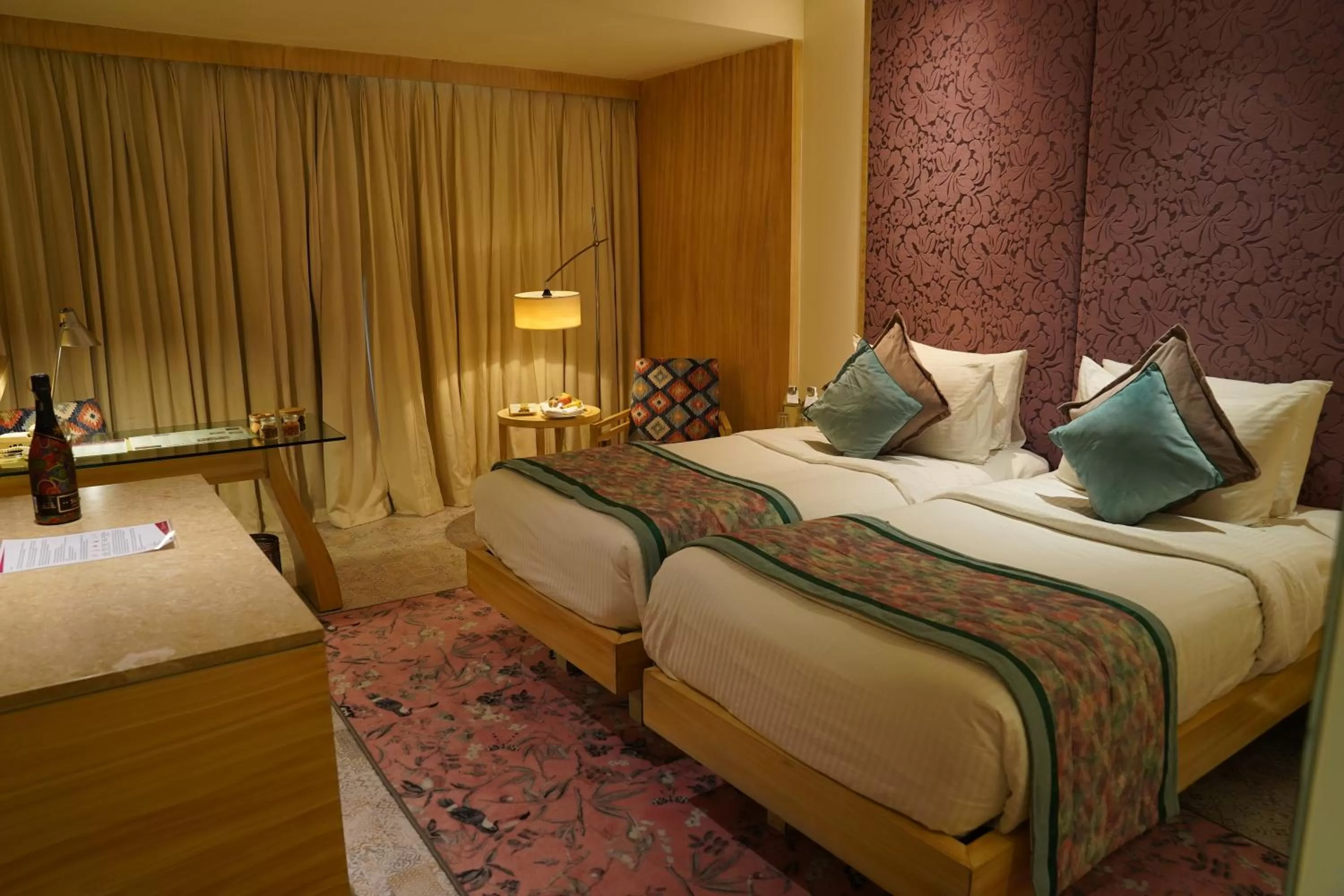 Bed in Hotel Royal Orchid Jaipur, Tonk Road