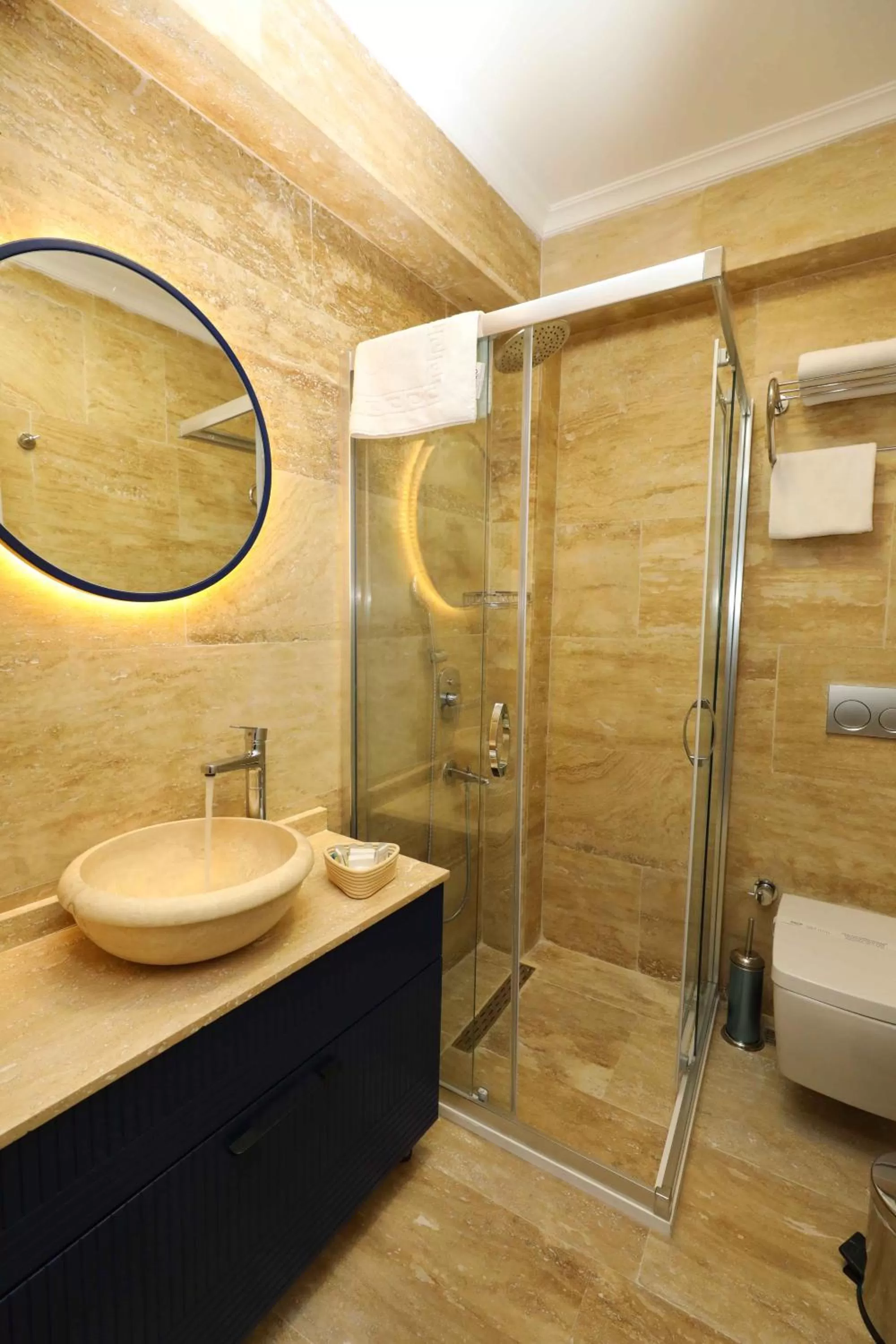 Shower, Bathroom in Ariel Hotel Alaçatı