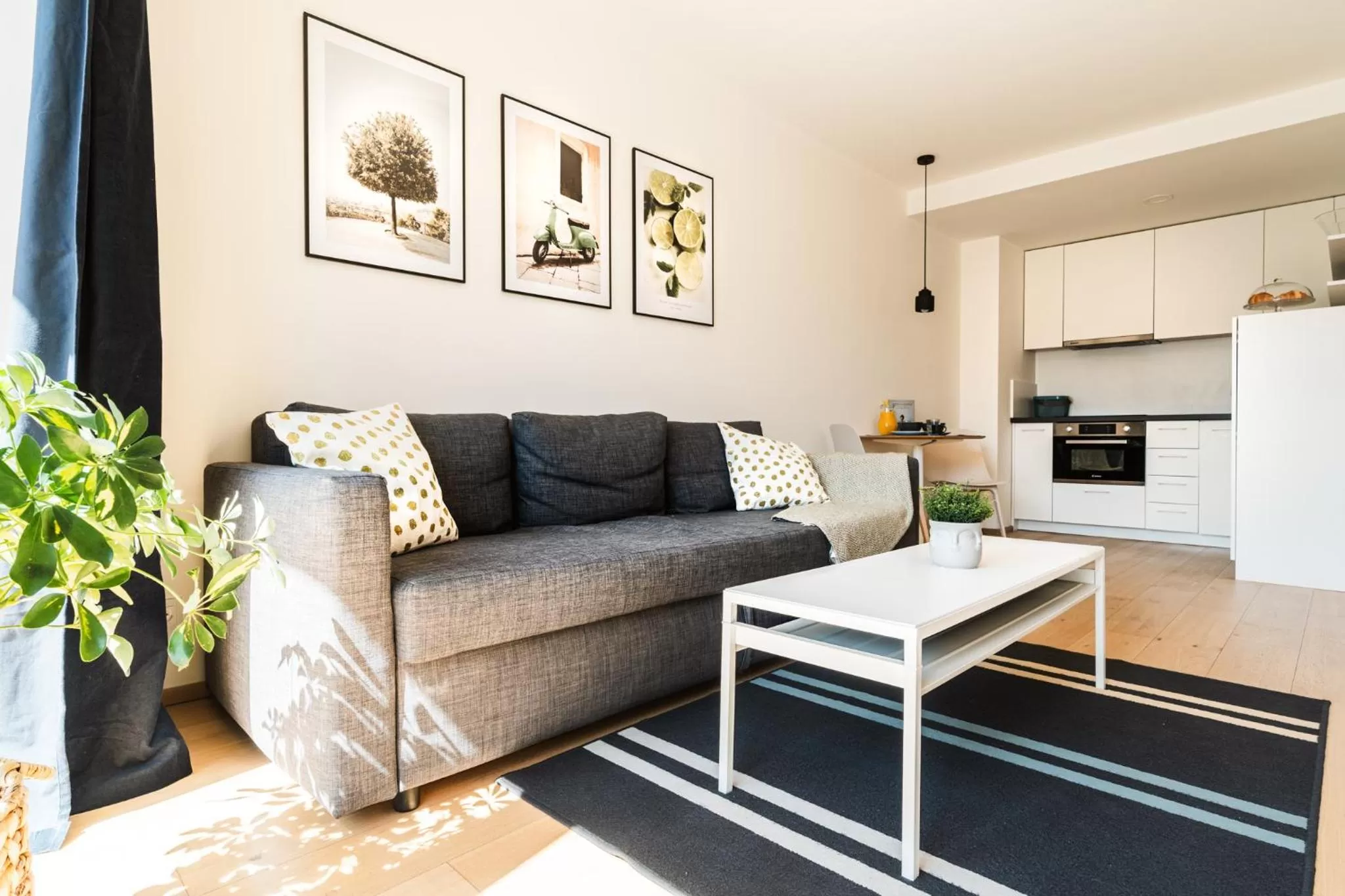 Kitchen or kitchenette in Smart & Green Living by Ambiente