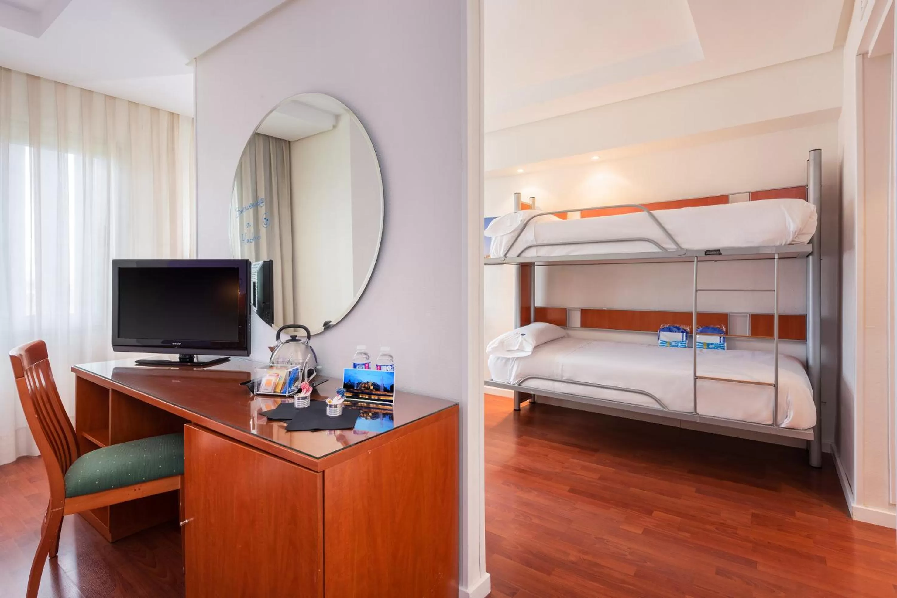 Photo of the whole room, Bed in Hotel Madrid Chamartín, Affiliated by Meliá