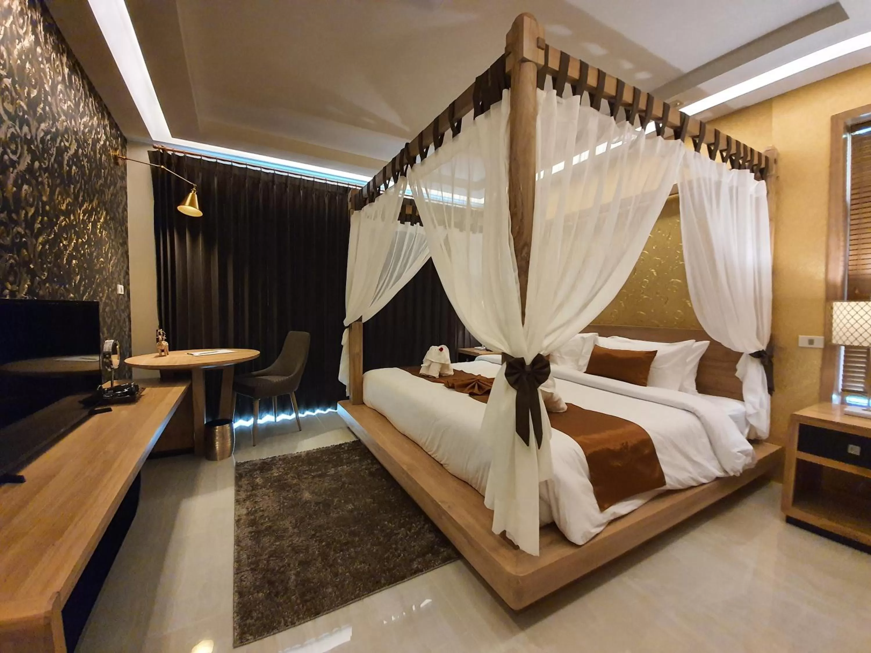 Bed in Khaolak Blue Sky Villa