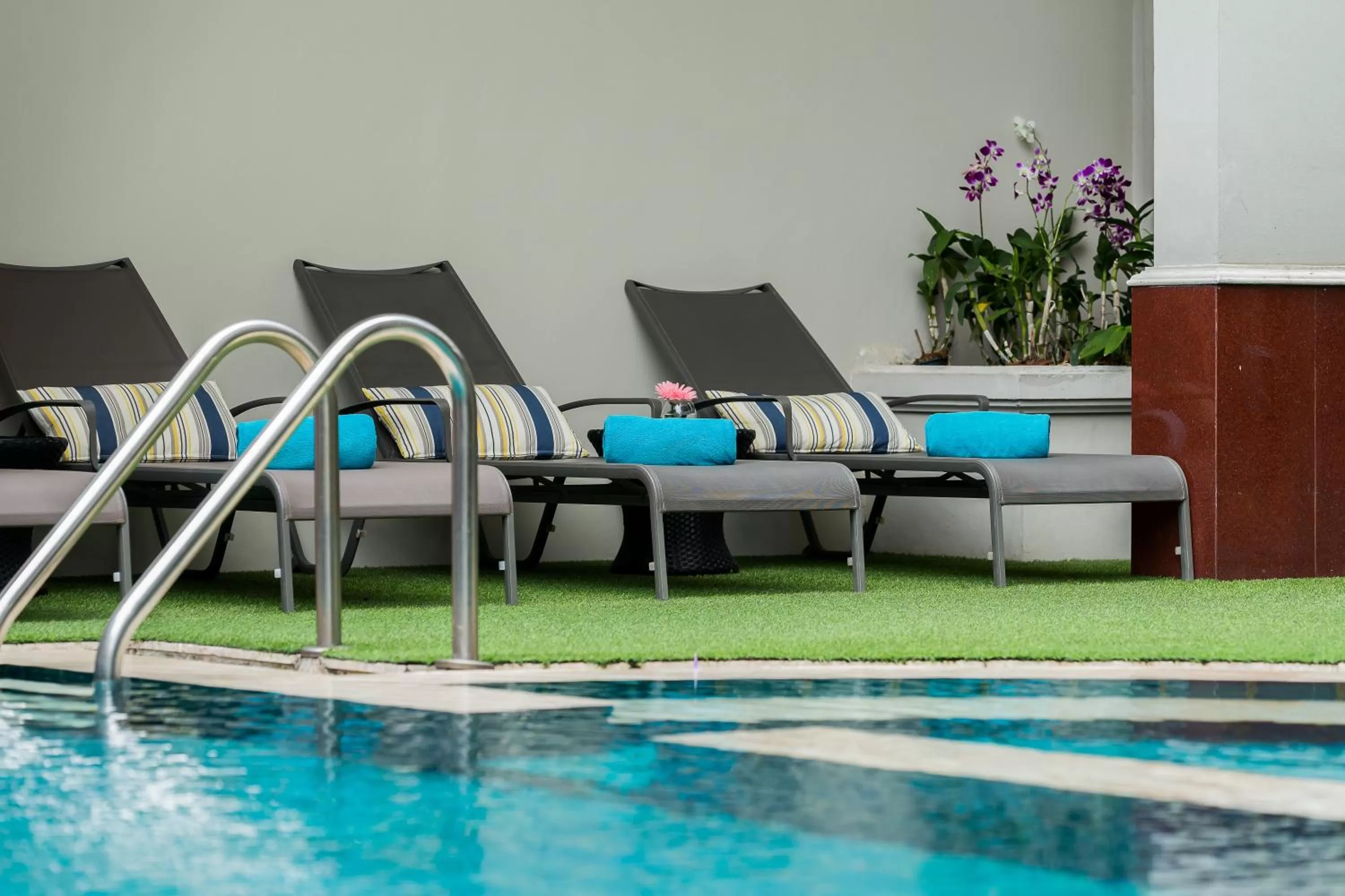 Swimming pool in Asoke Residence Sukhumvit by UHG