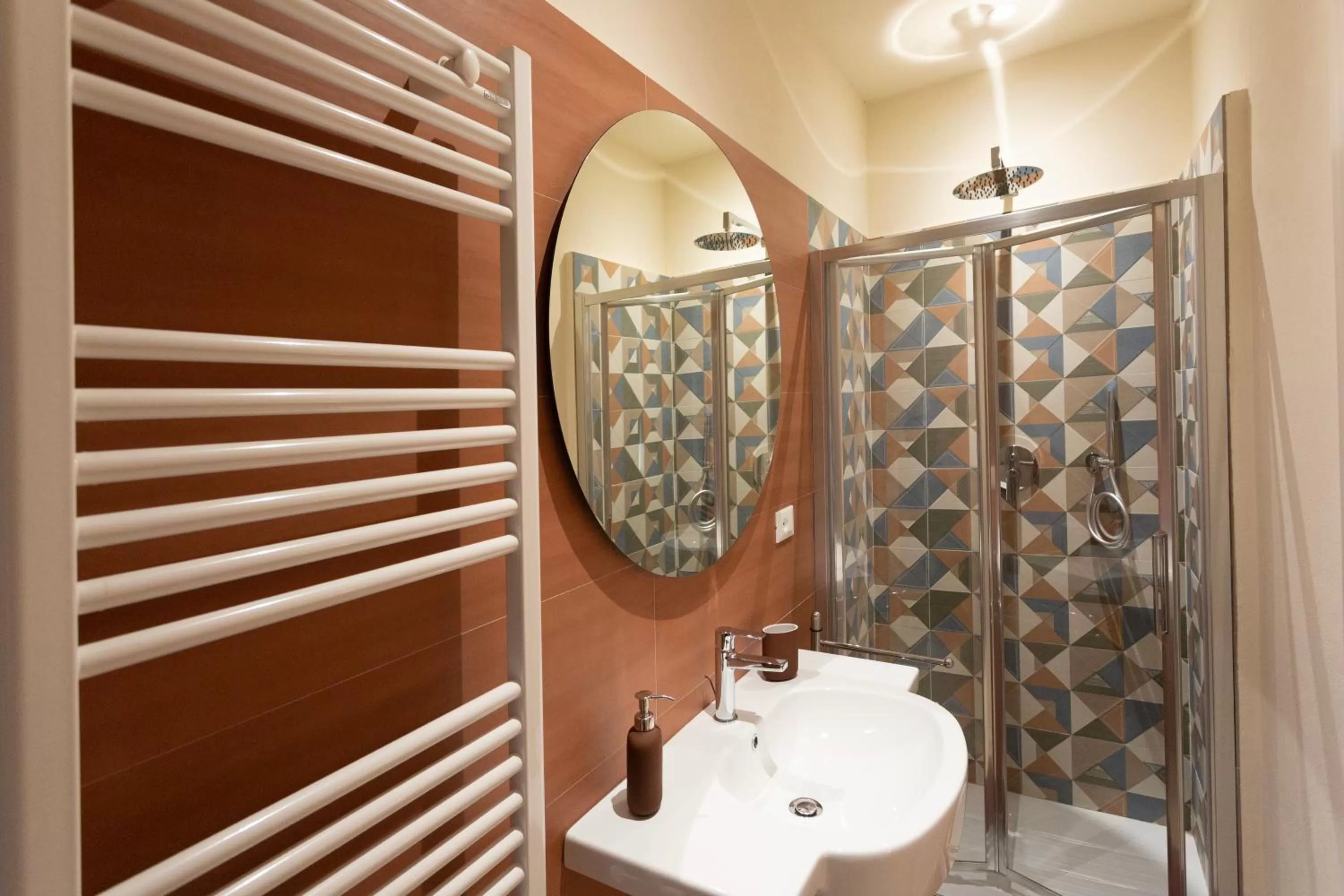 Shower, Bathroom in The Bricks B&B