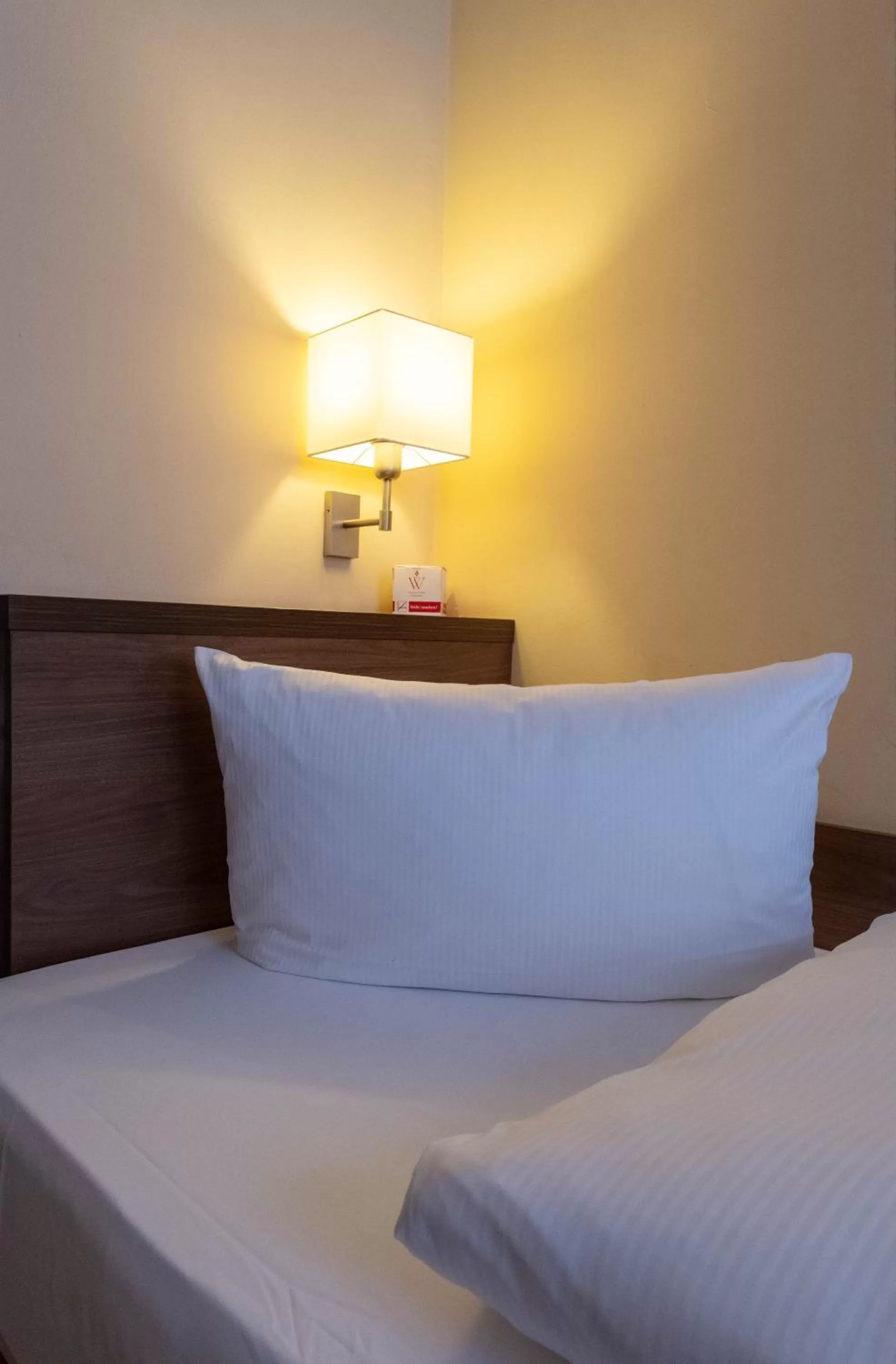 Bed in Hotel am Großen Waisenhaus