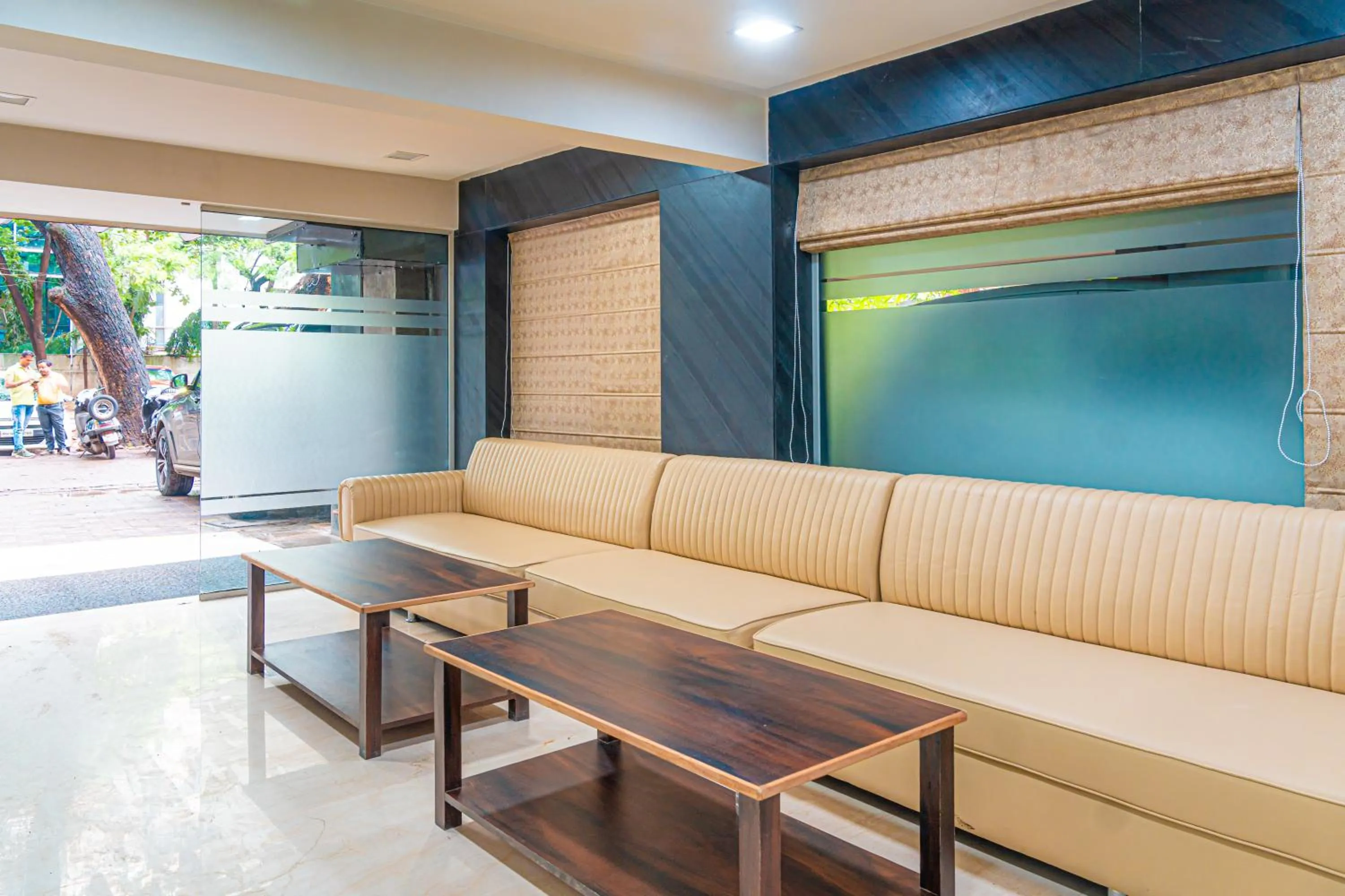Seating area in Treebo Serenity Inn, Koregaon Park