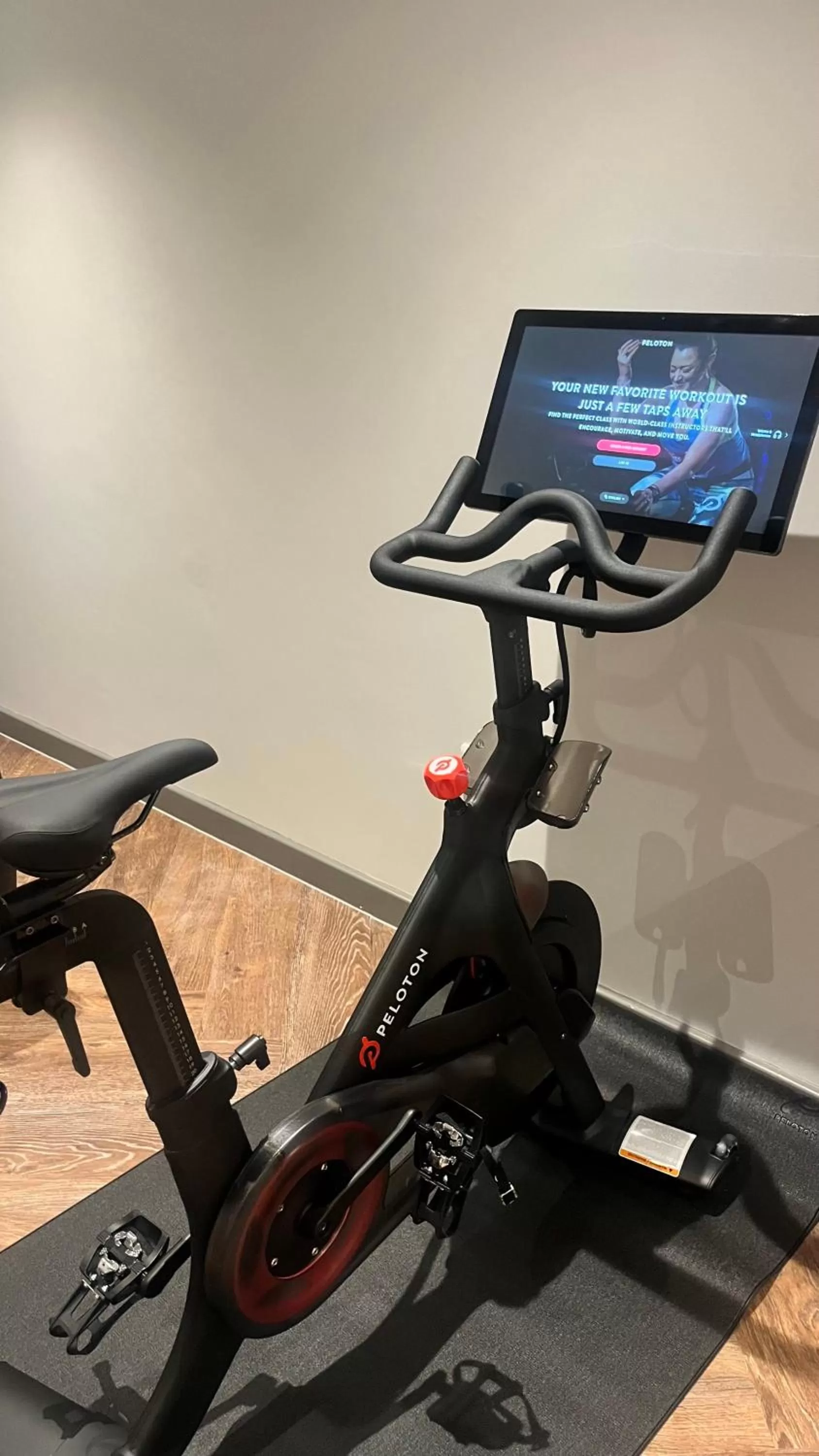 Fitness centre/facilities in Maldron Hotel Finsbury Park, London