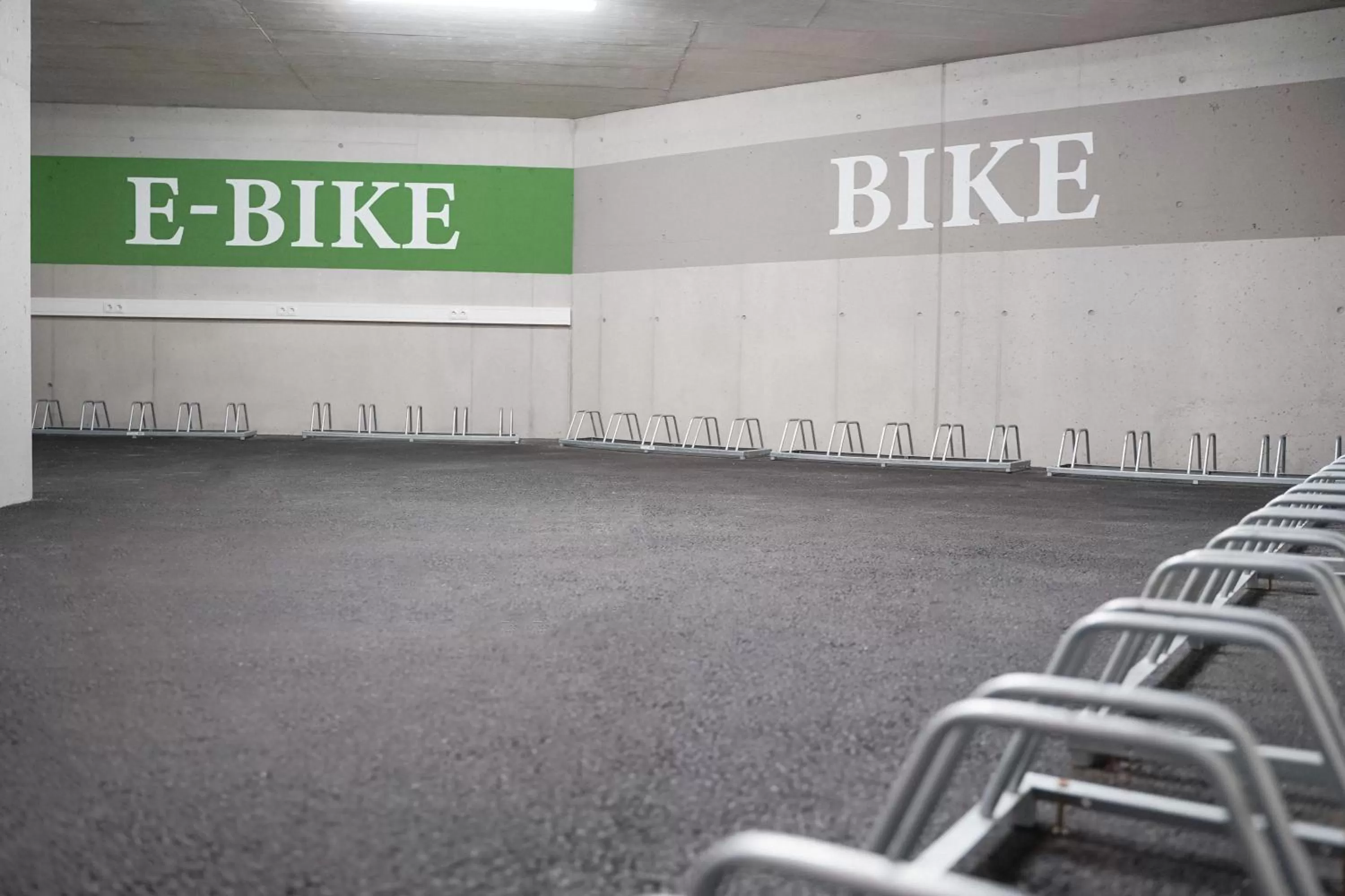 Cycling in Das Lenz by Inncomer