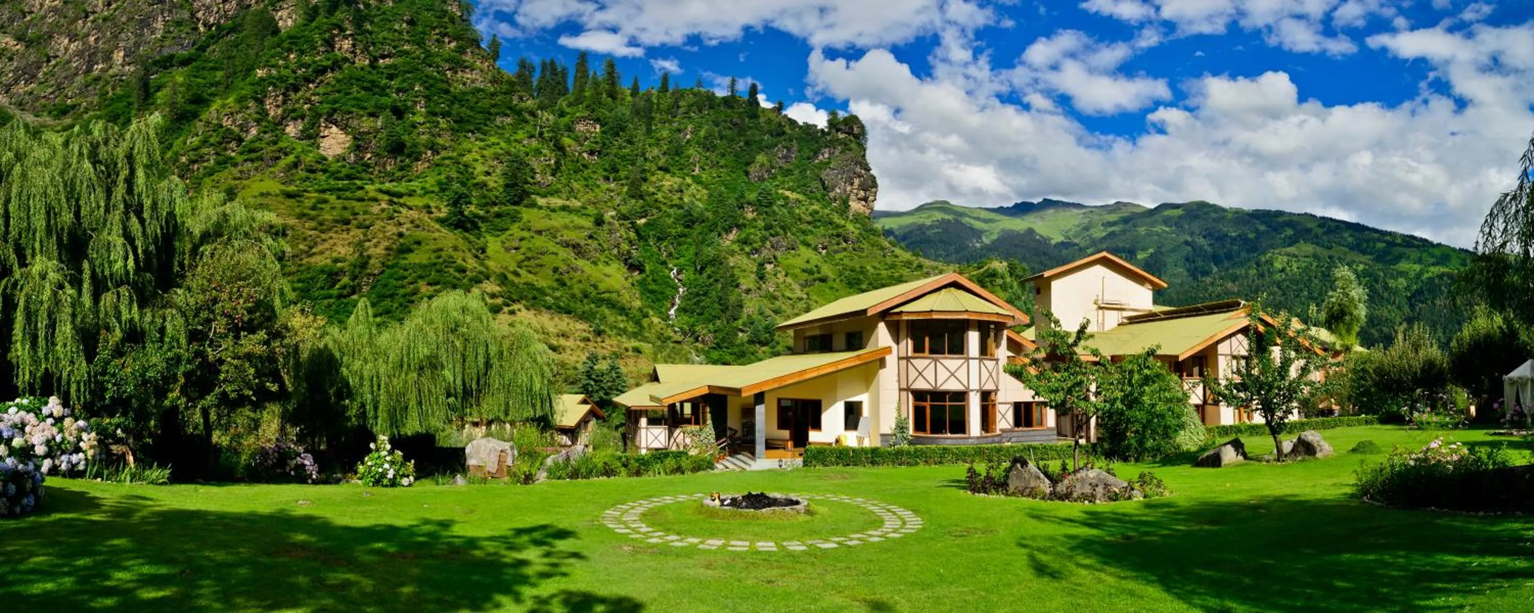 Solang Valley Resort