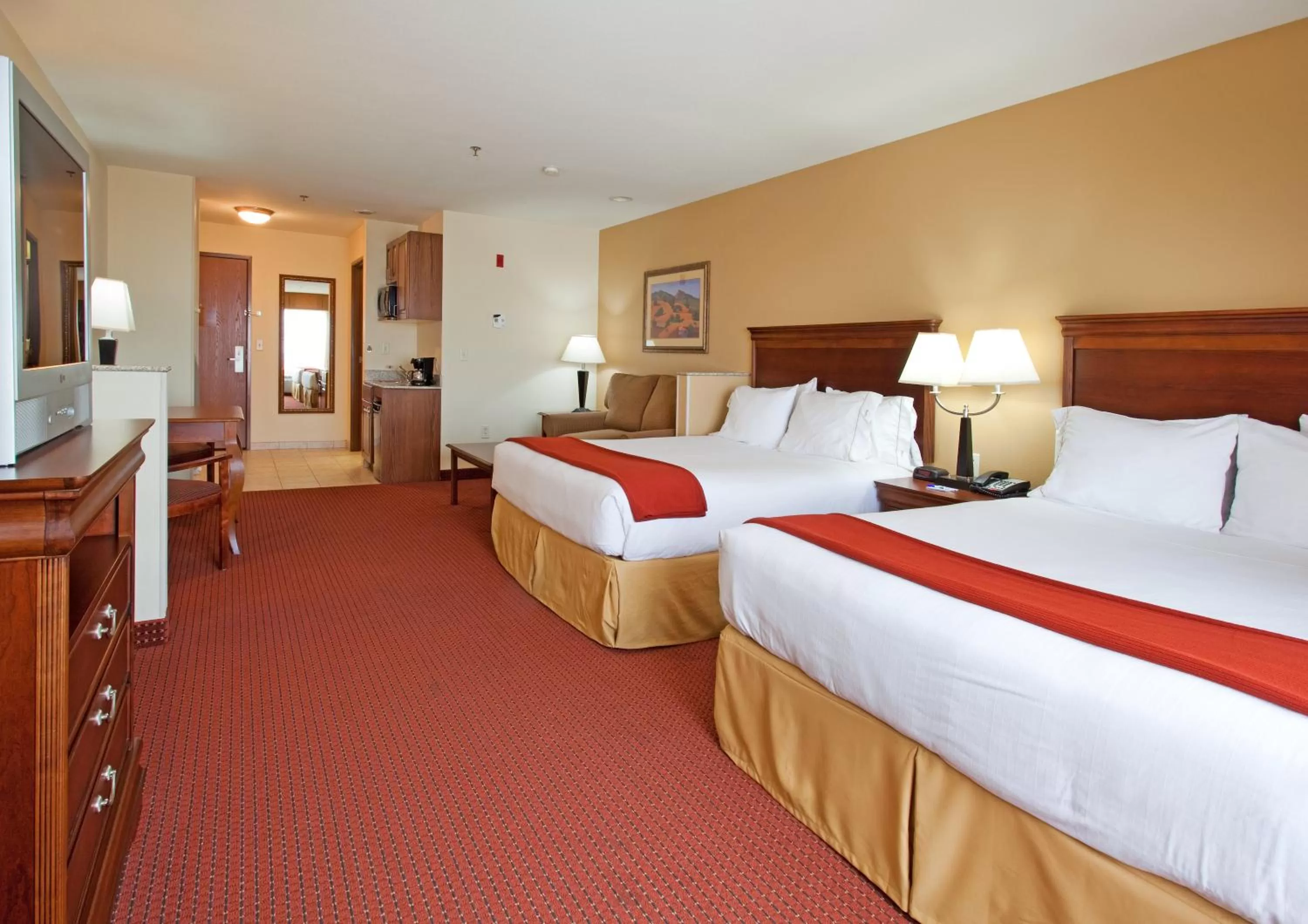 Photo of the whole room, Bed in Holiday Inn Express Hotel & Suites Tooele by IHG
