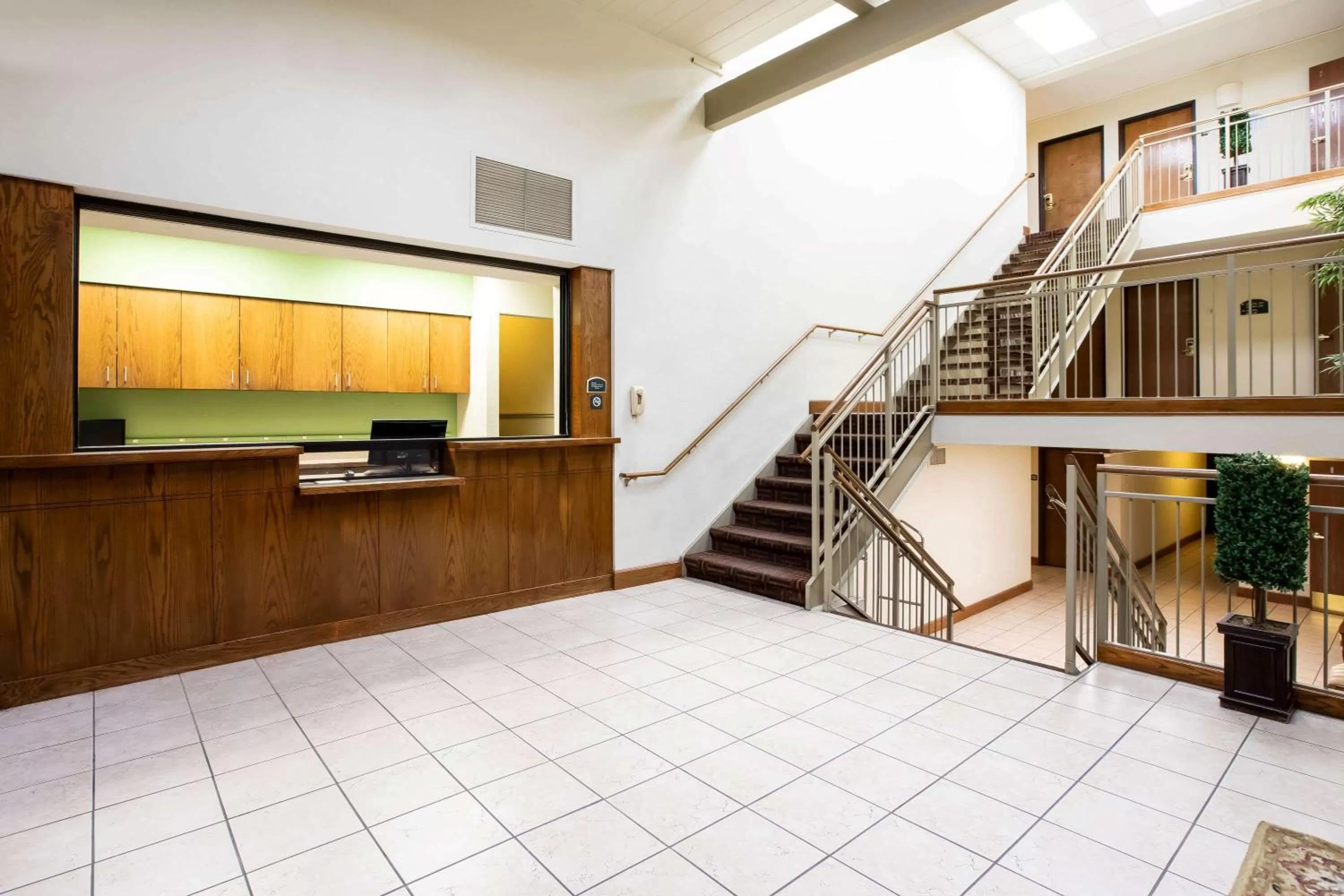 Lobby or reception in Super 8 by Wyndham Wichita East