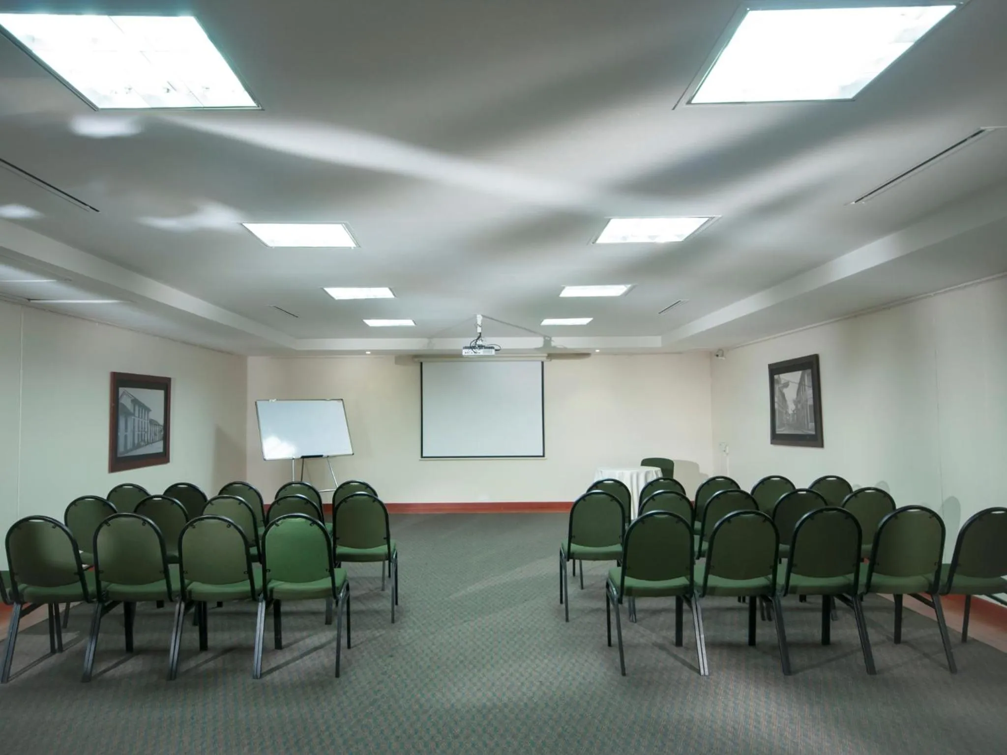 Business facilities in Armenia Hotel