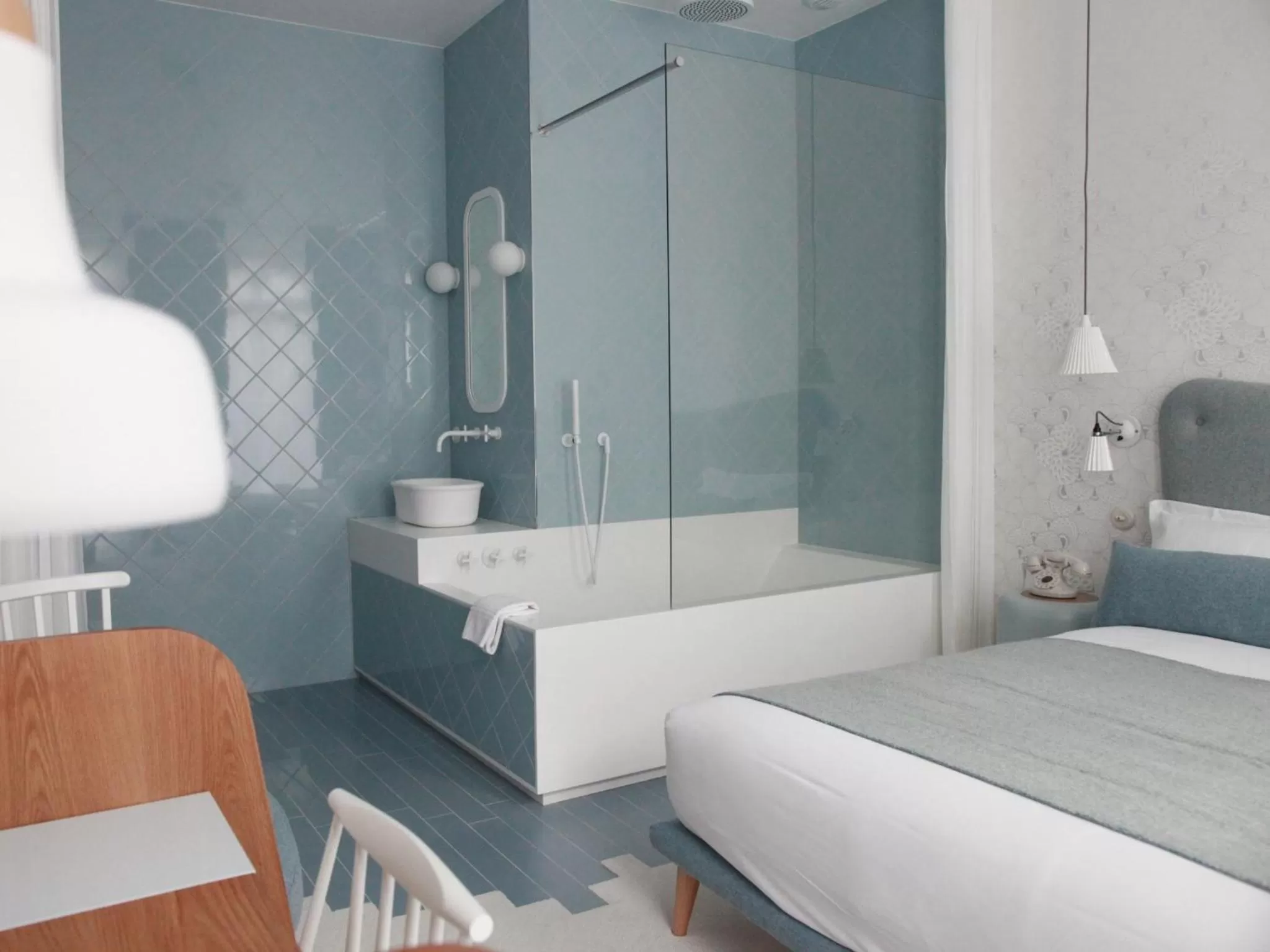 Photo of the whole room, Bed in Hotel le Lapin Blanc