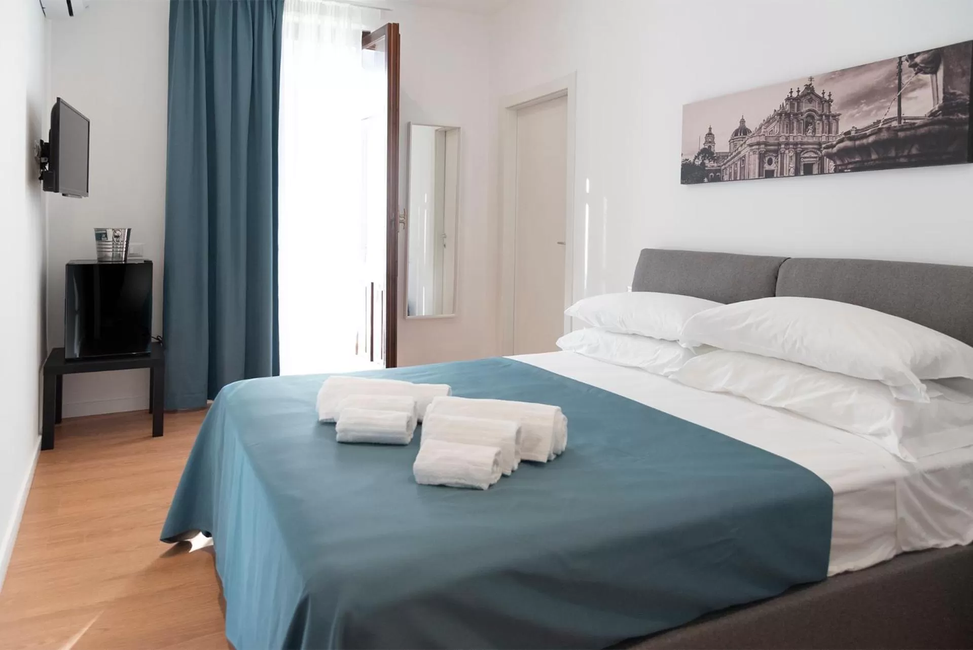 Bed in Civicocento Charming Rooms