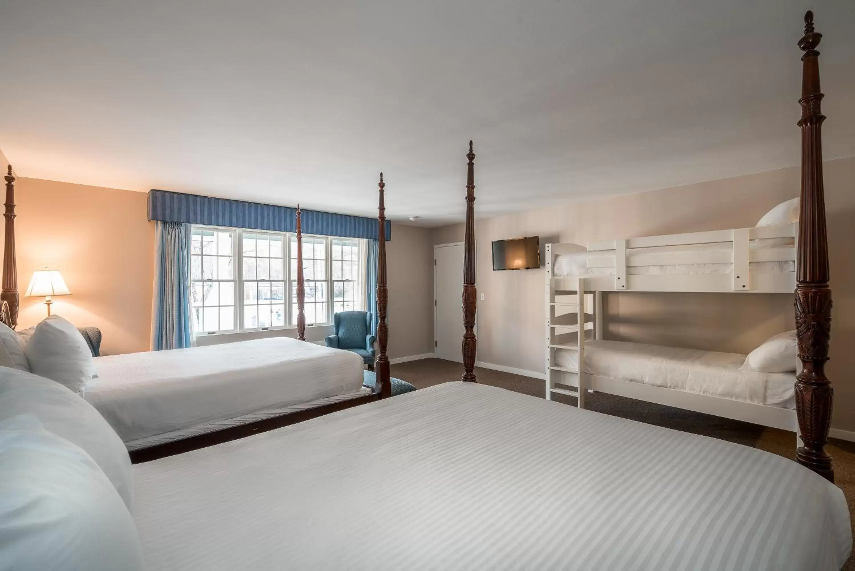 Standard Family Room in The Shire Woodstock Standard Family Room in The Shire Woodstock