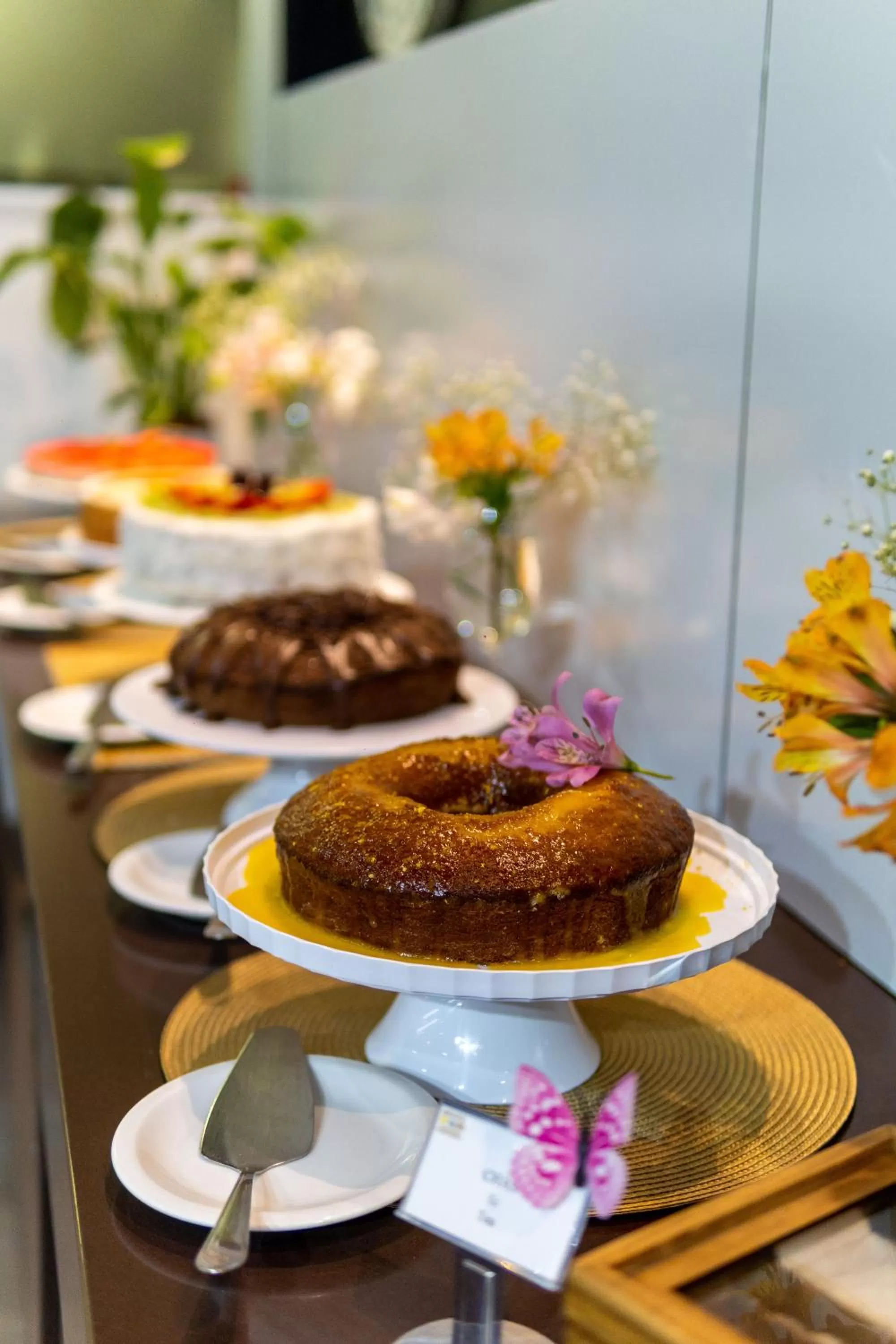 Restaurant/places to eat in Paradiso Corporate