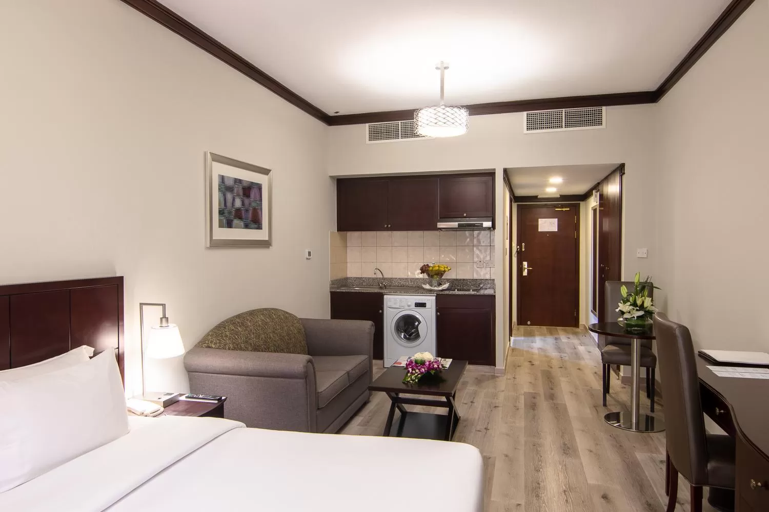 Bed in Savoy Crest Hotel Apartments