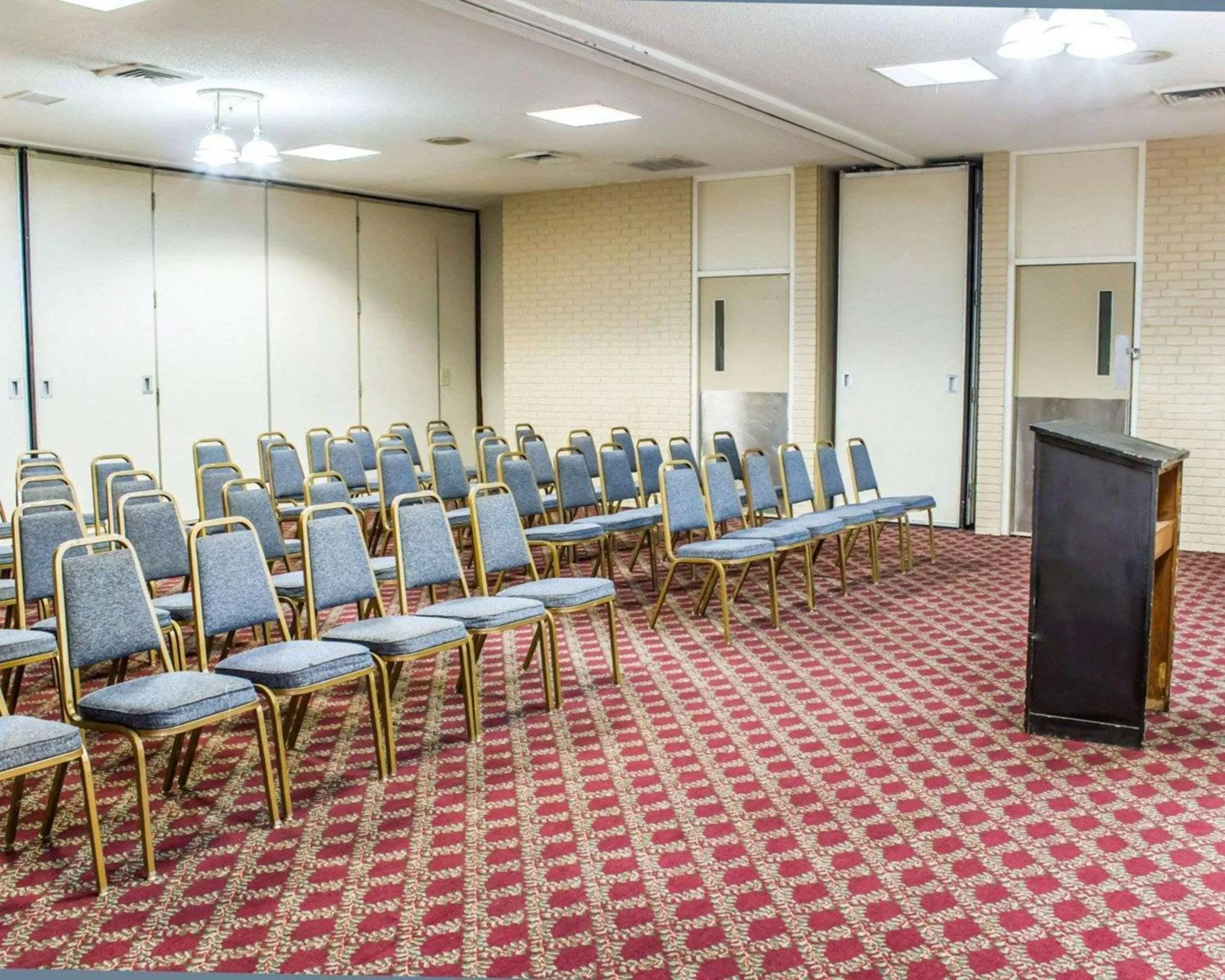 On site in Econo Lodge and Suites