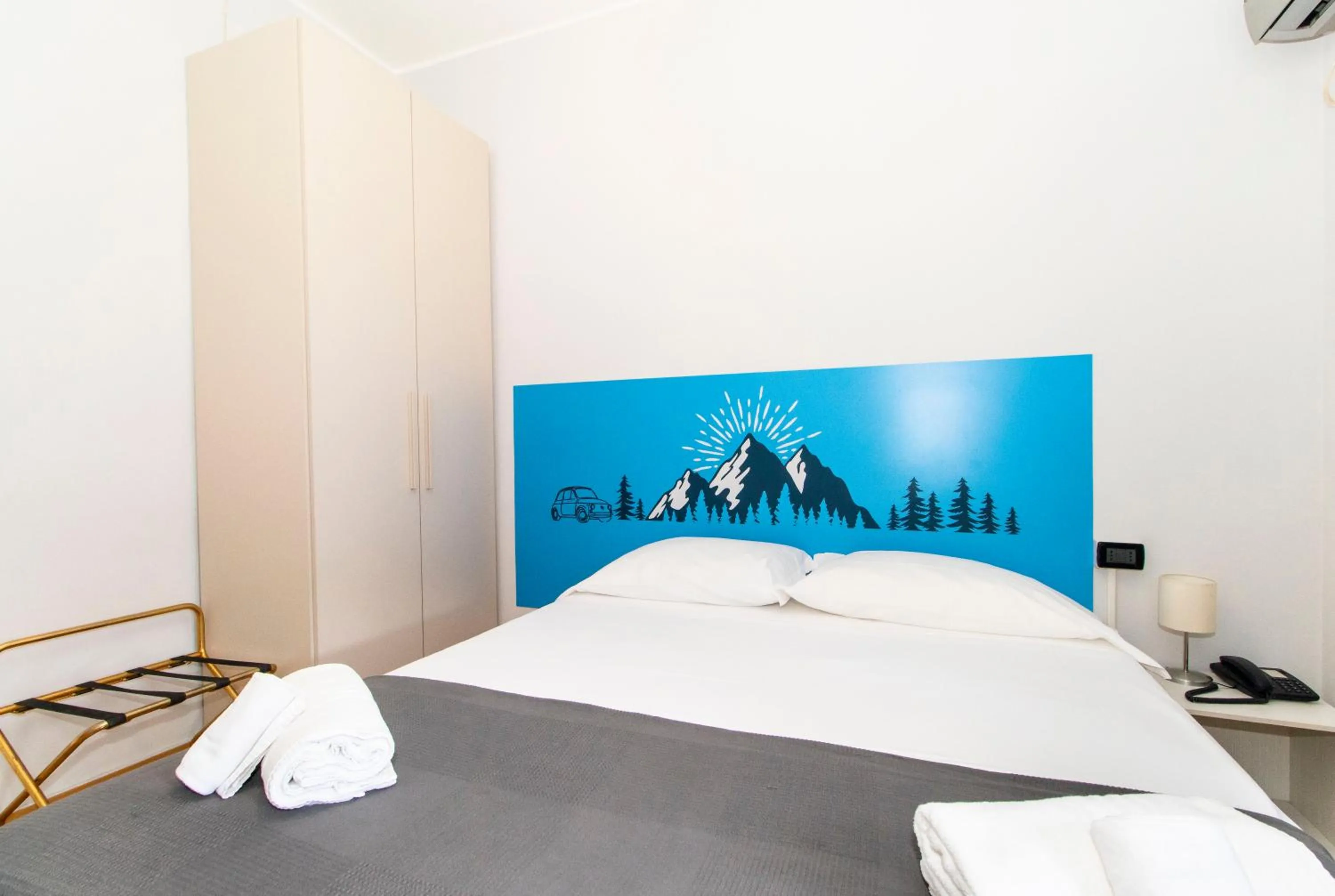 Bedroom, Bed in Hotel Cristallo Torino