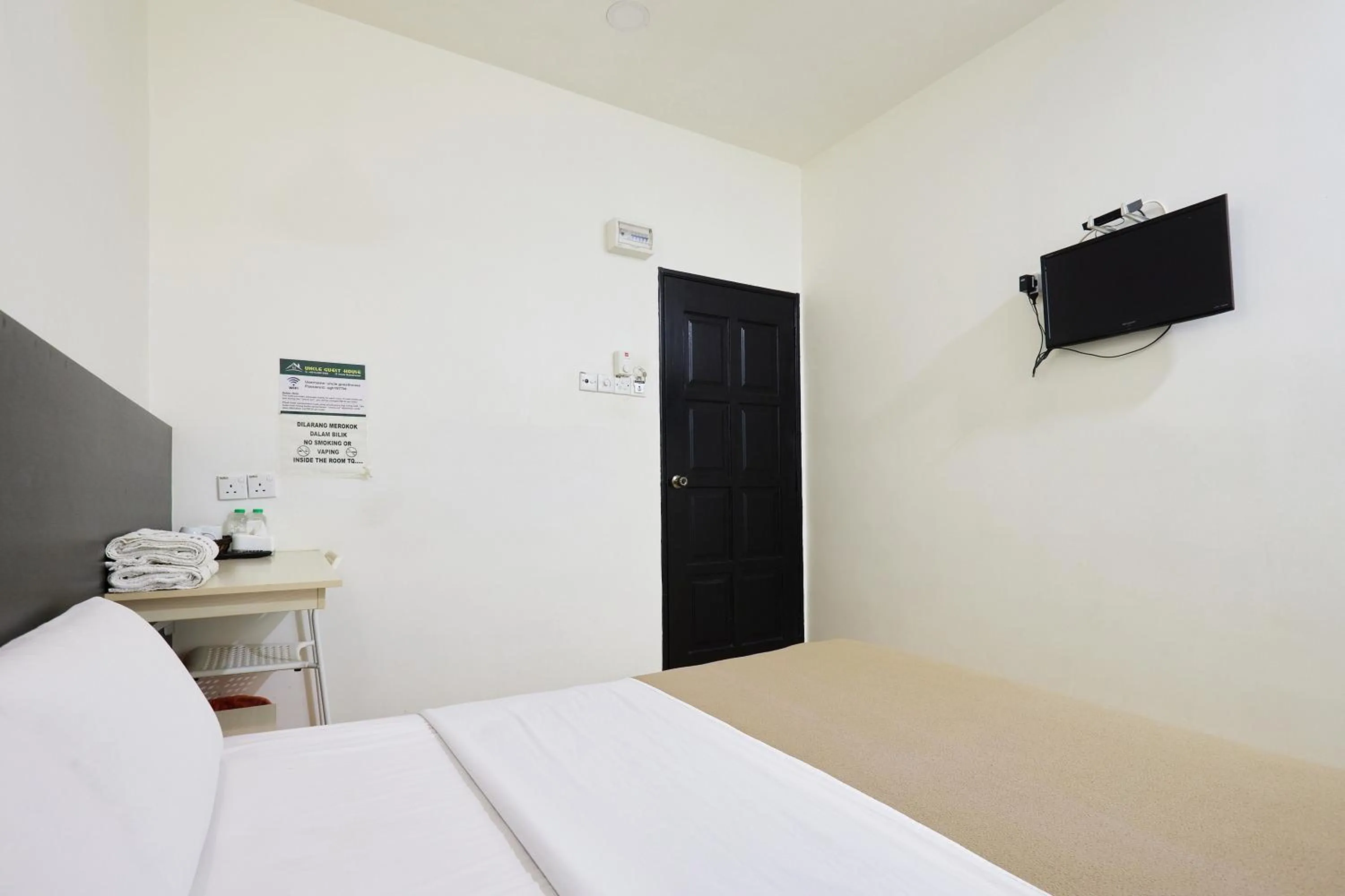 Bed in Uncle Guesthouse Kuala Terengganu