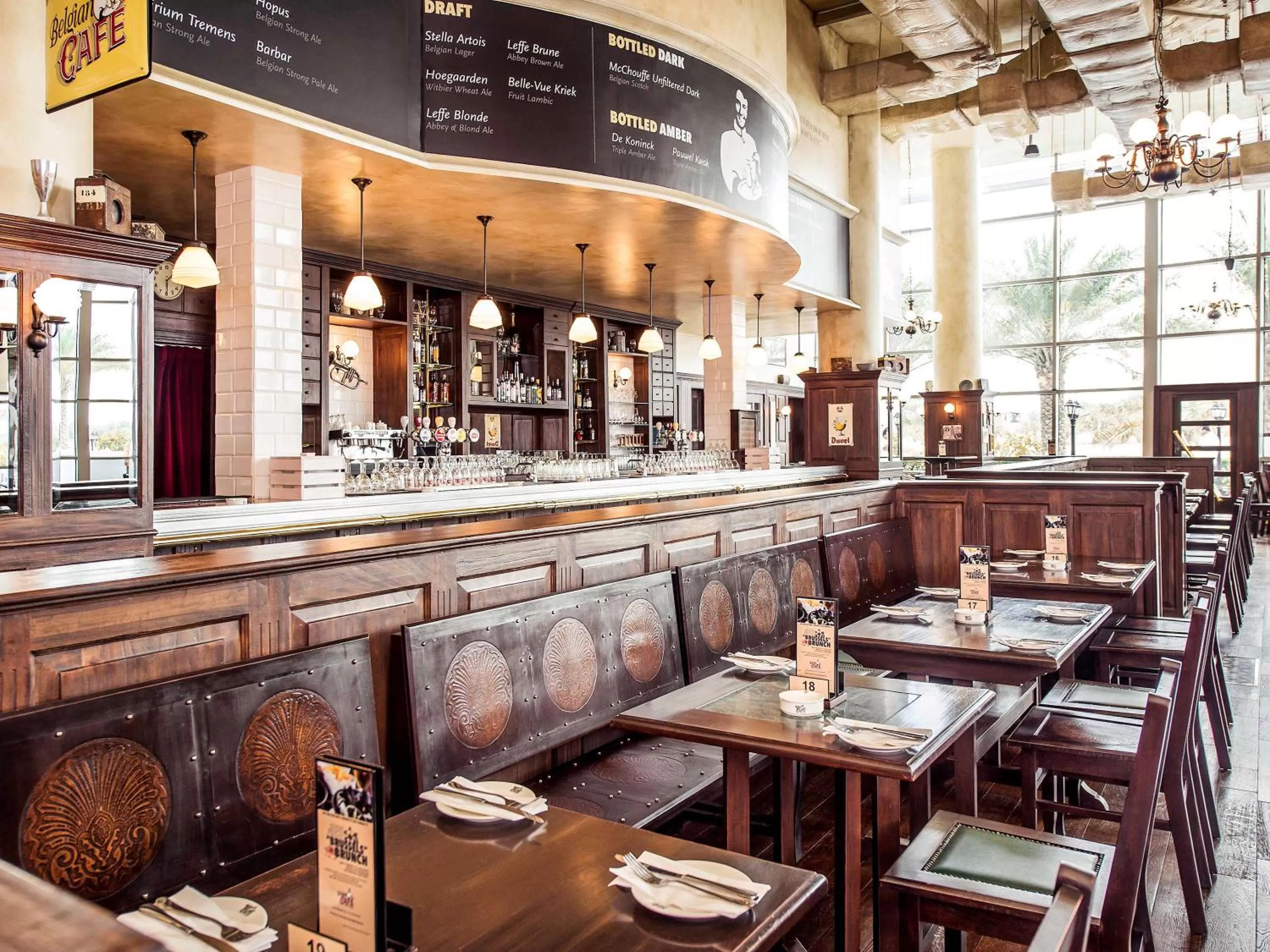 Restaurant/places to eat in Novotel Abu Dhabi Gate