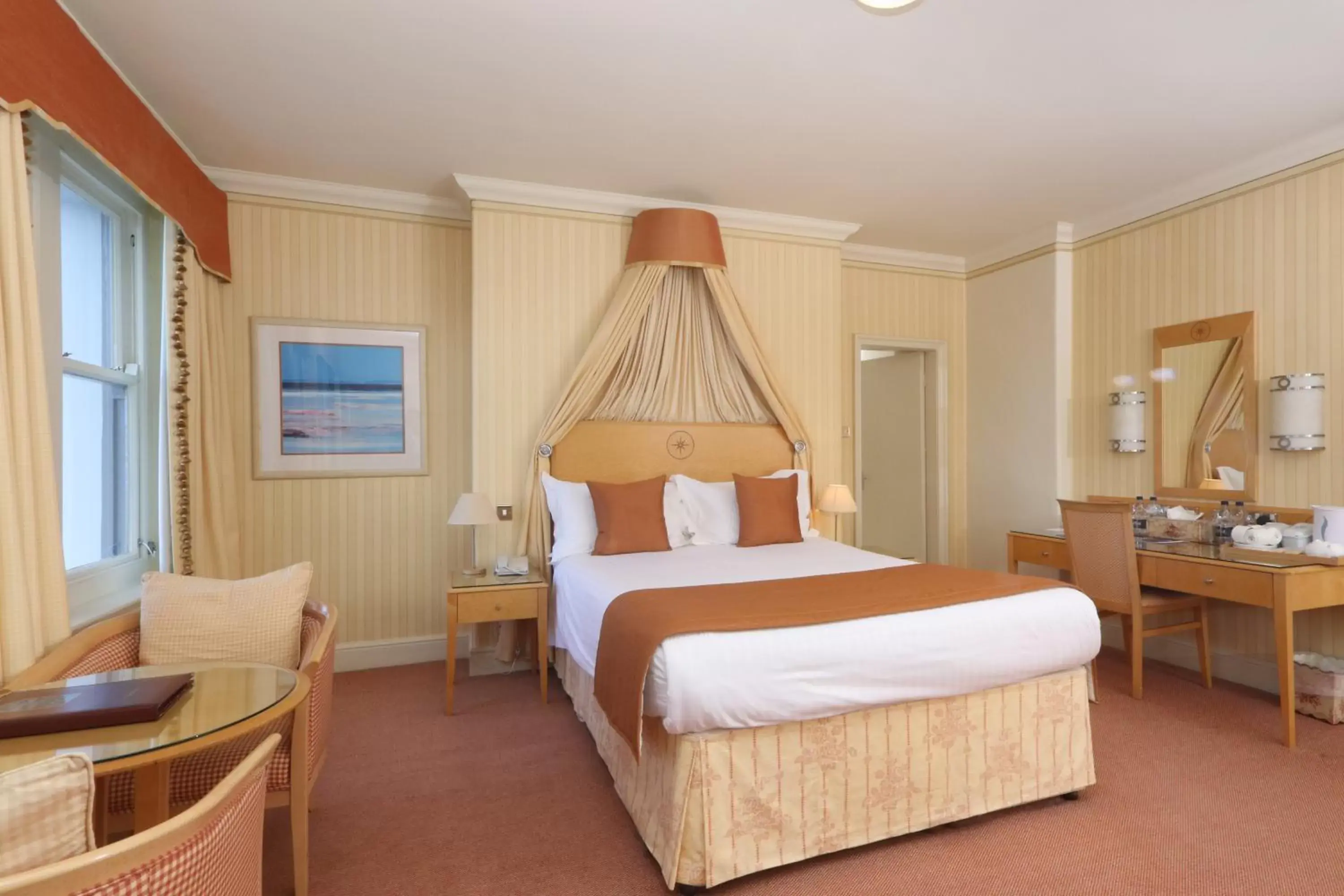 Superior Double Room with Sea View in Imperial Hotel Superior Double Room with Sea View in Imperial Hotel