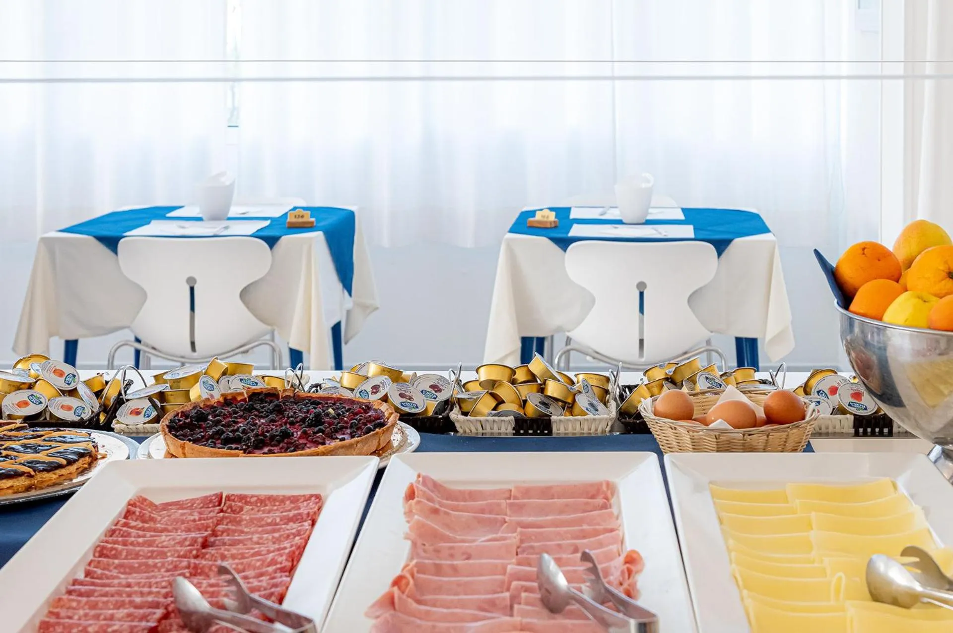 Breakfast in Hotel City