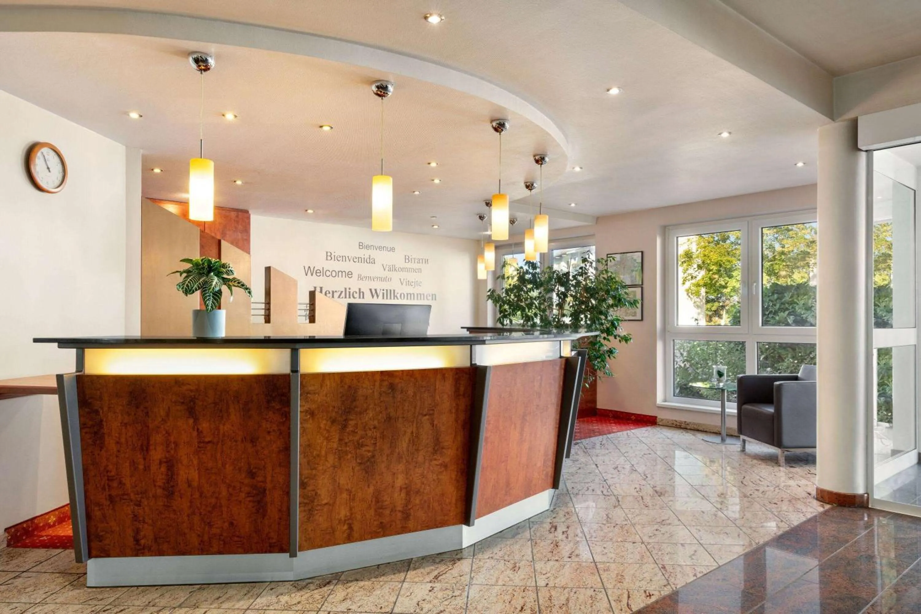 Lobby or reception in Amedia Frankfurt Russelsheim Trademark Collection by Wyndham
