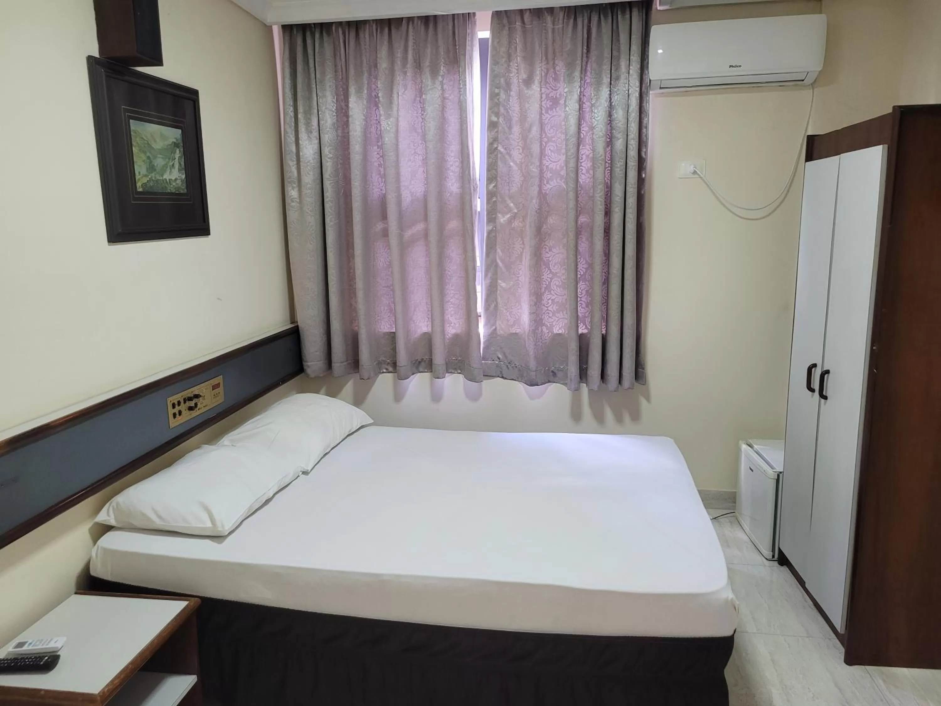 Bed in Hotel Estação Express