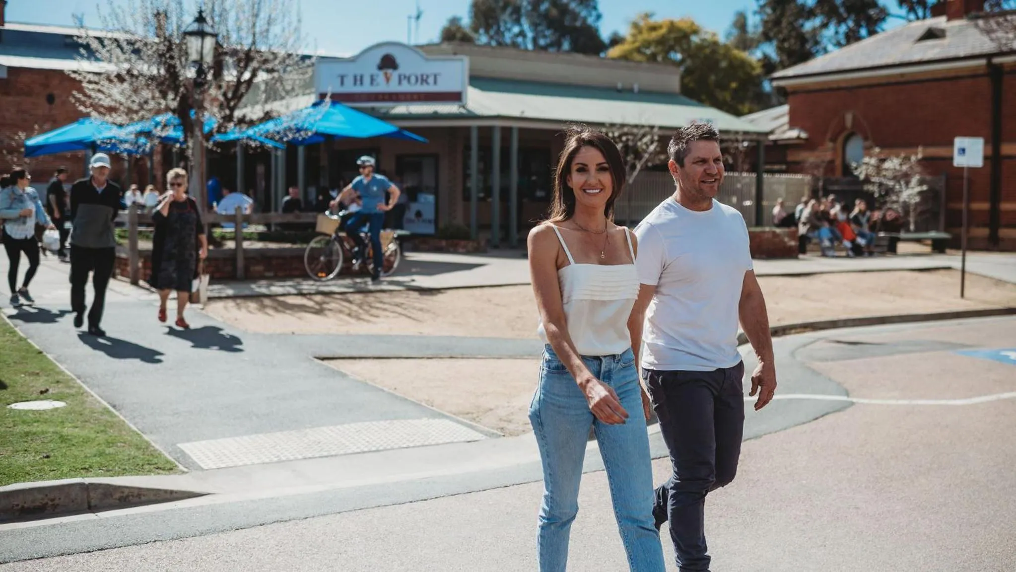 Neighbourhood in Bridges on Meninya Motel & Apartments