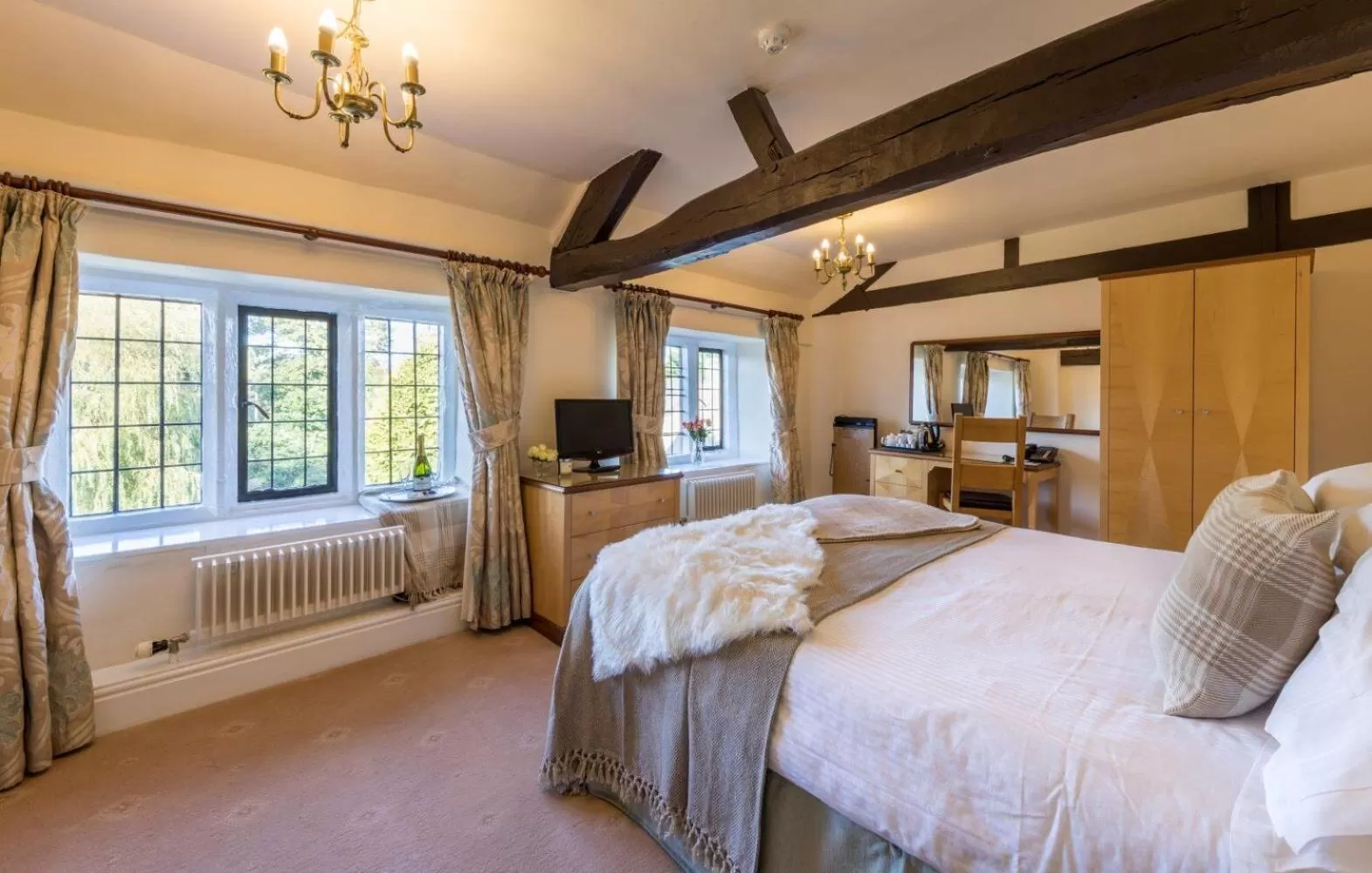 Bed in Sella Park Country House Hotel