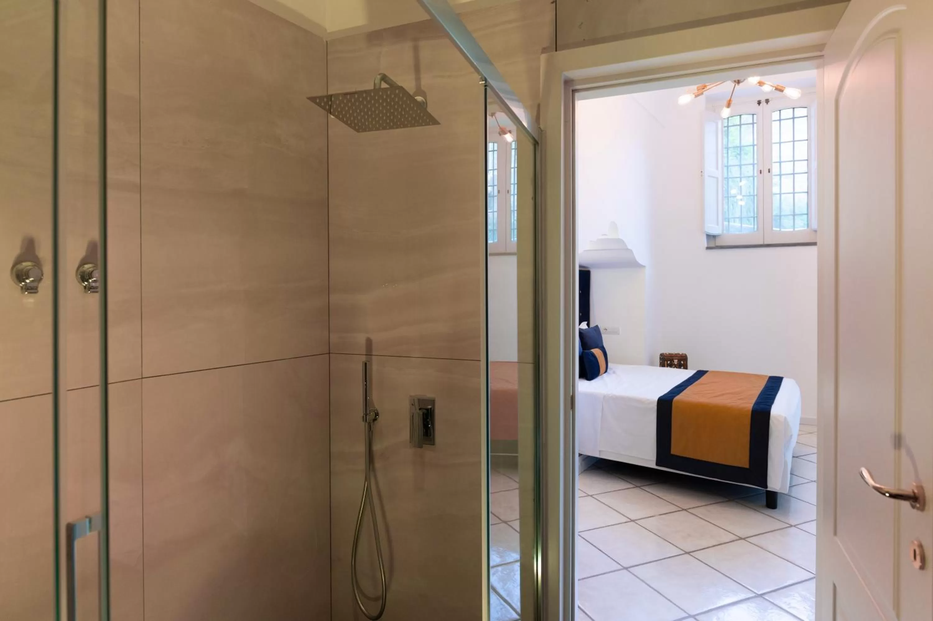 Shower, Bed in Amalfi Resort