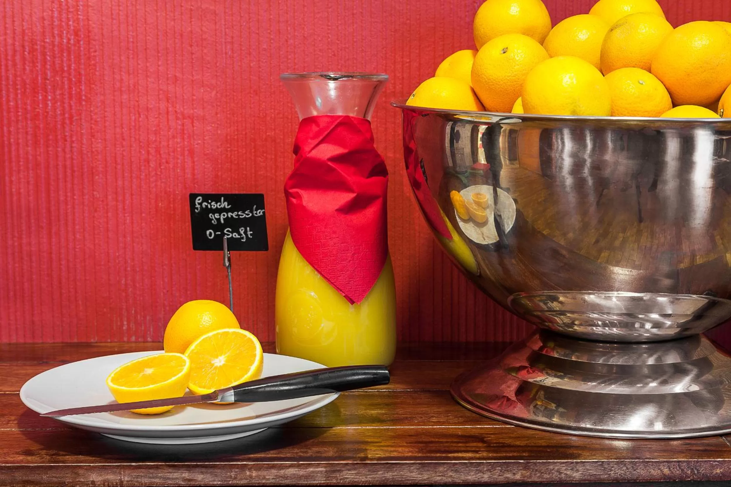 Restaurant/places to eat in Hotel Aviv Dresden