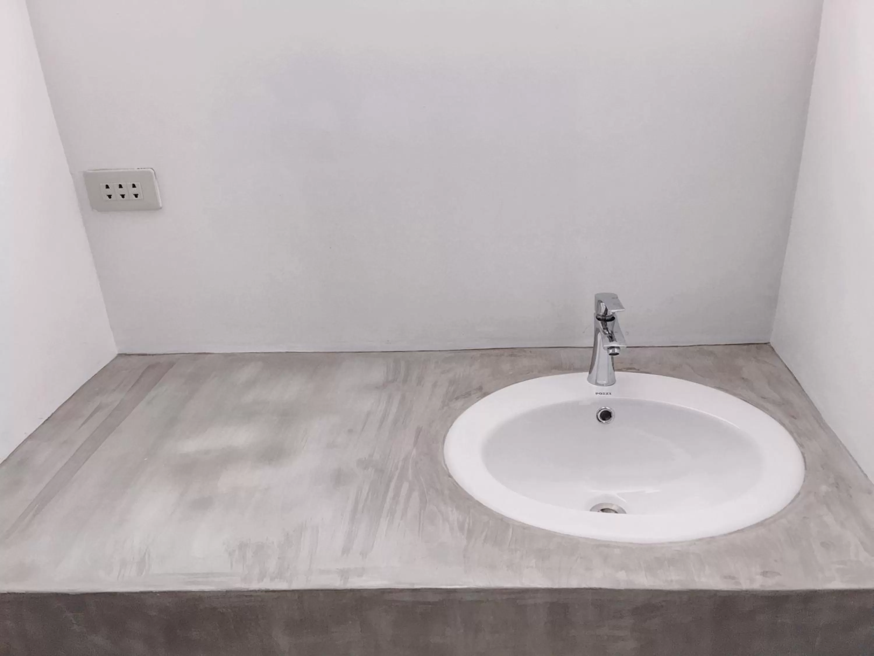 Bathroom in Palmera El Nido Inn