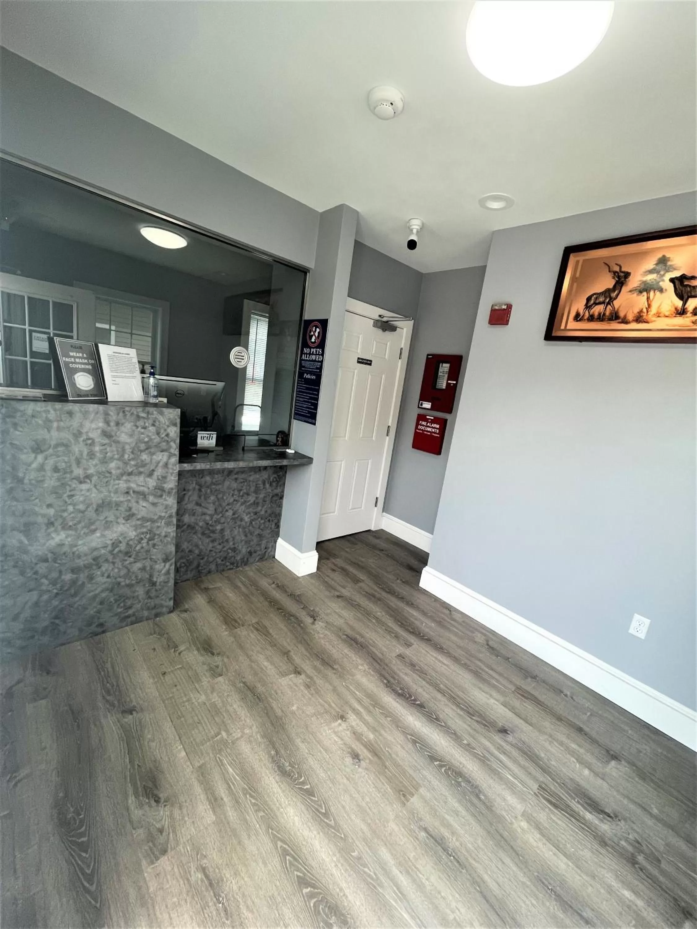 Lobby or reception in Shangri-La Motel