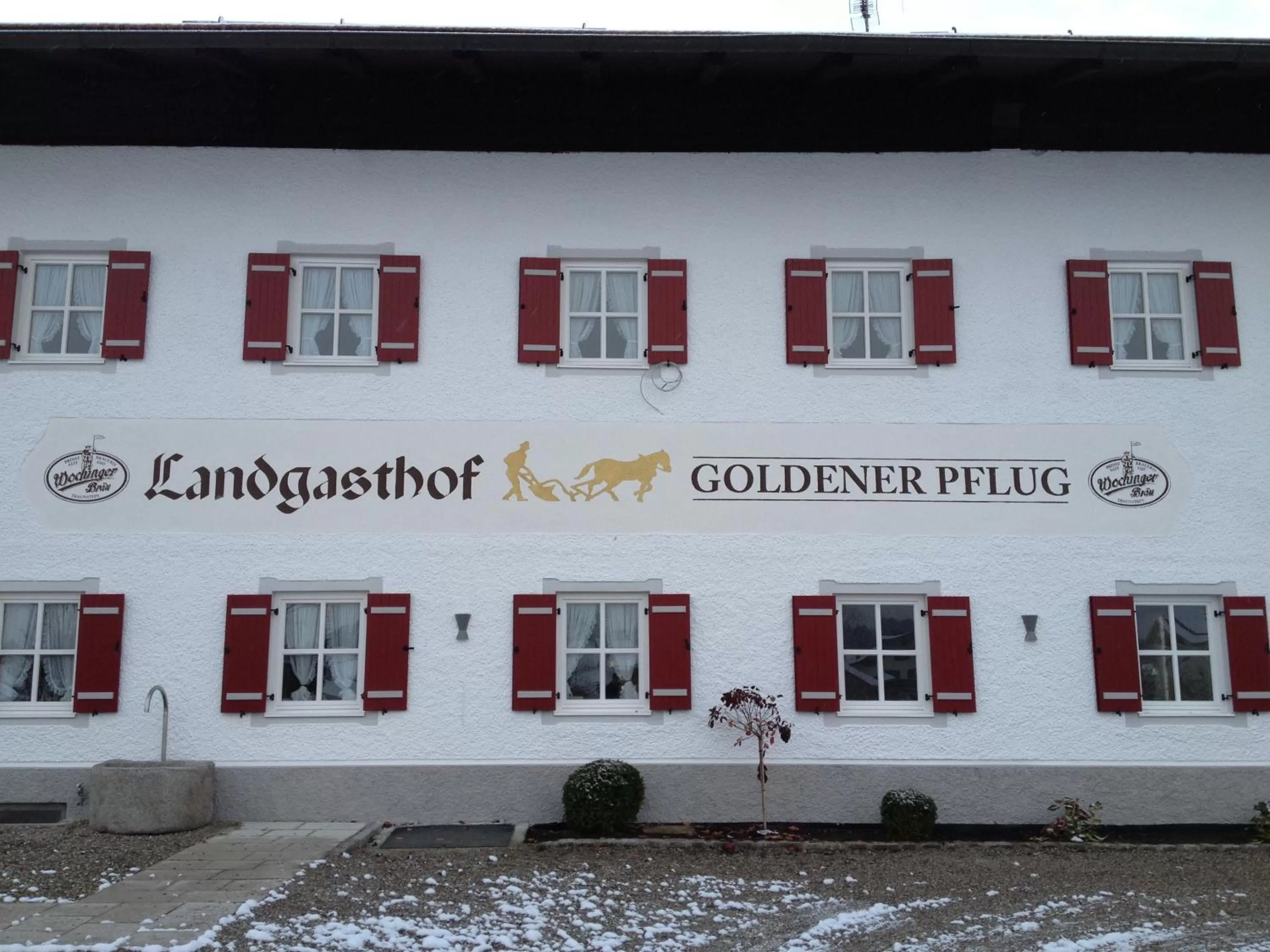 Facade/entrance in Landgasthof Goldener Pflug