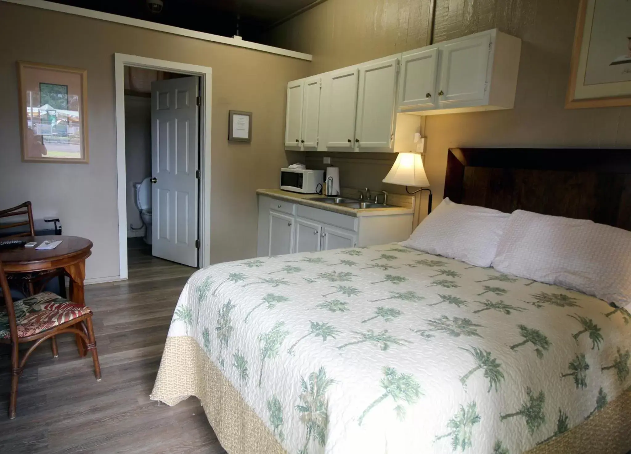 One-Bedroom Cottage in Kauai Palms Hotel One-Bedroom Cottage in Kauai Palms Hotel