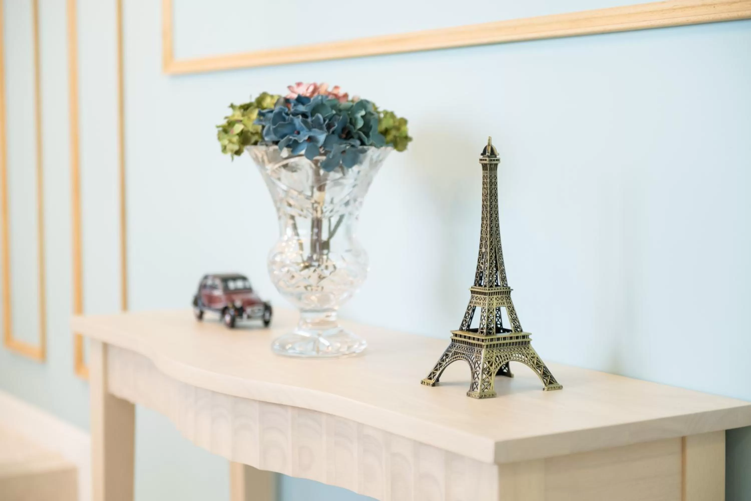 Living room in HOTEL SHIKISAI KYOTO