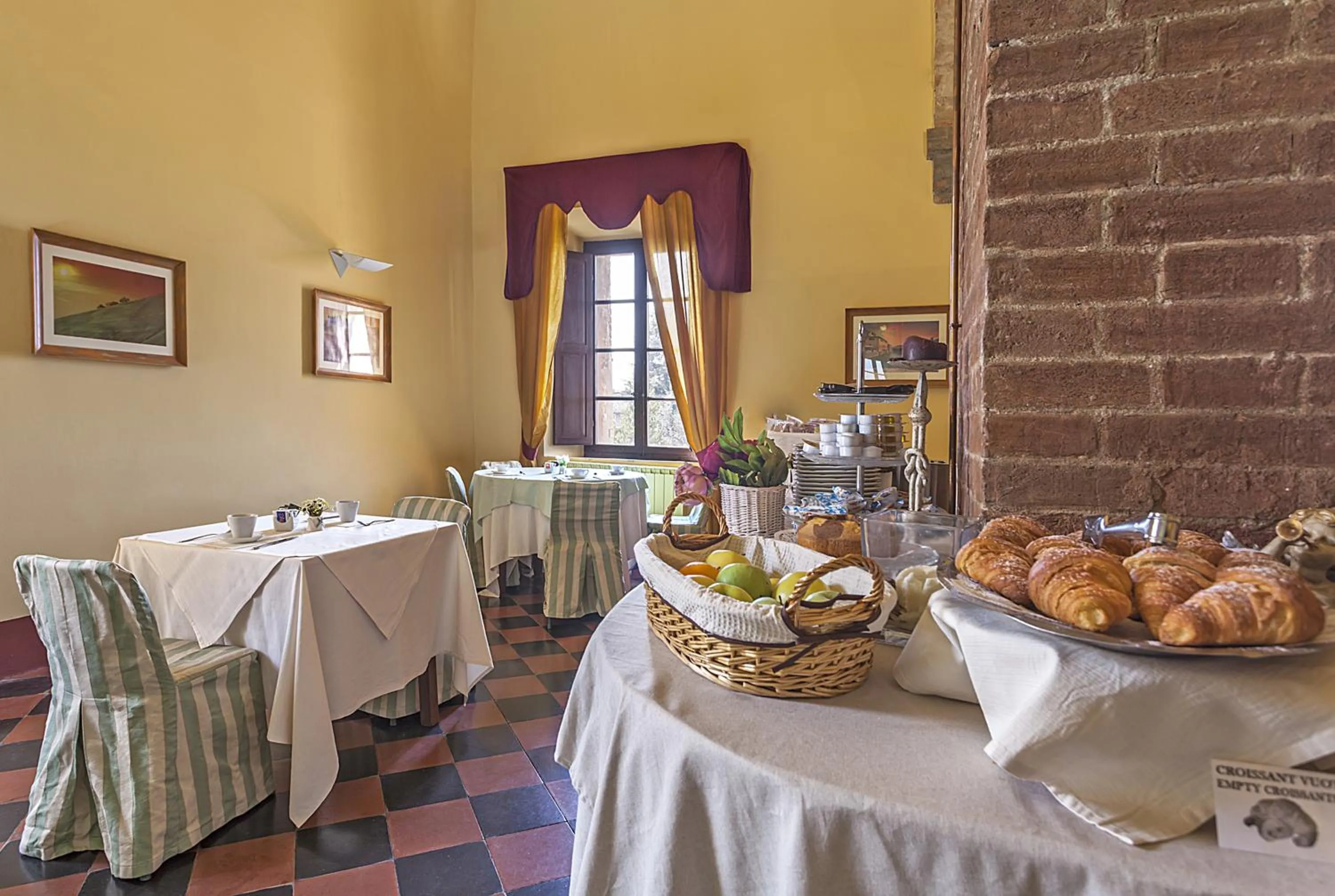 Food and drinks in Il Chiostro Del Carmine